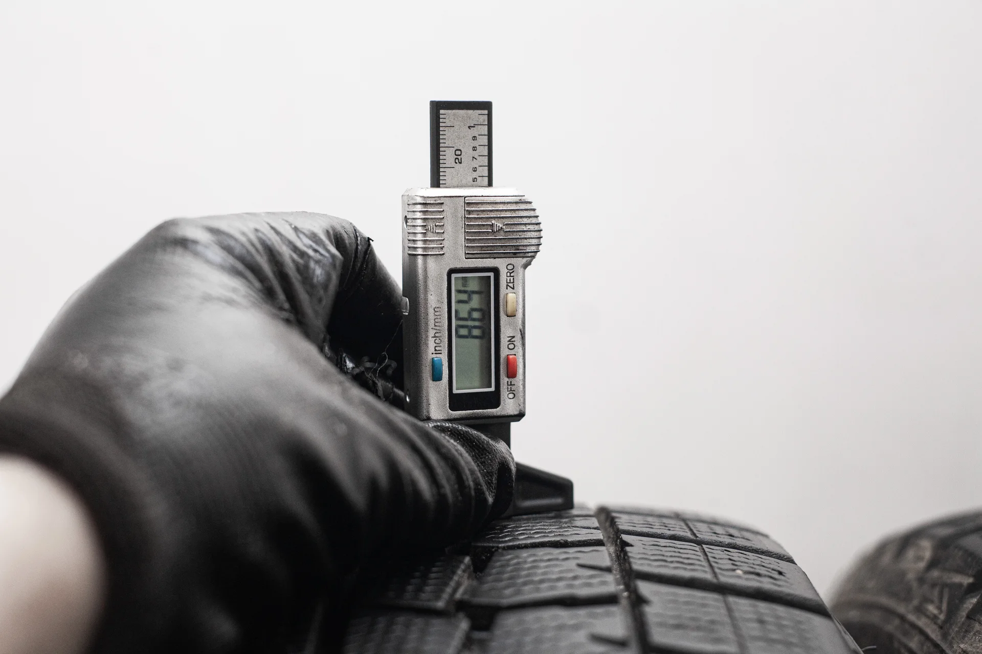Dunlop Winter Maxx WM01 225/55 R17 101T XL - миниатюра 2
