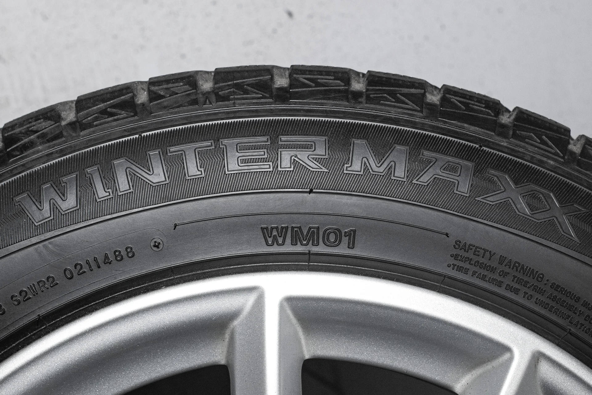 Dunlop Winter Maxx WM01 225/55 R17 101T XL - миниатюра 6