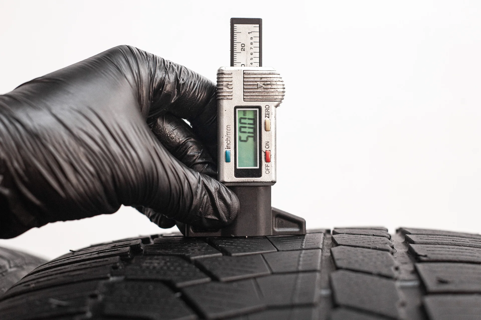 Continental WinterContact TS 860S 275/40 R21 107V + 305/35 R21 109V - миниатюра 3