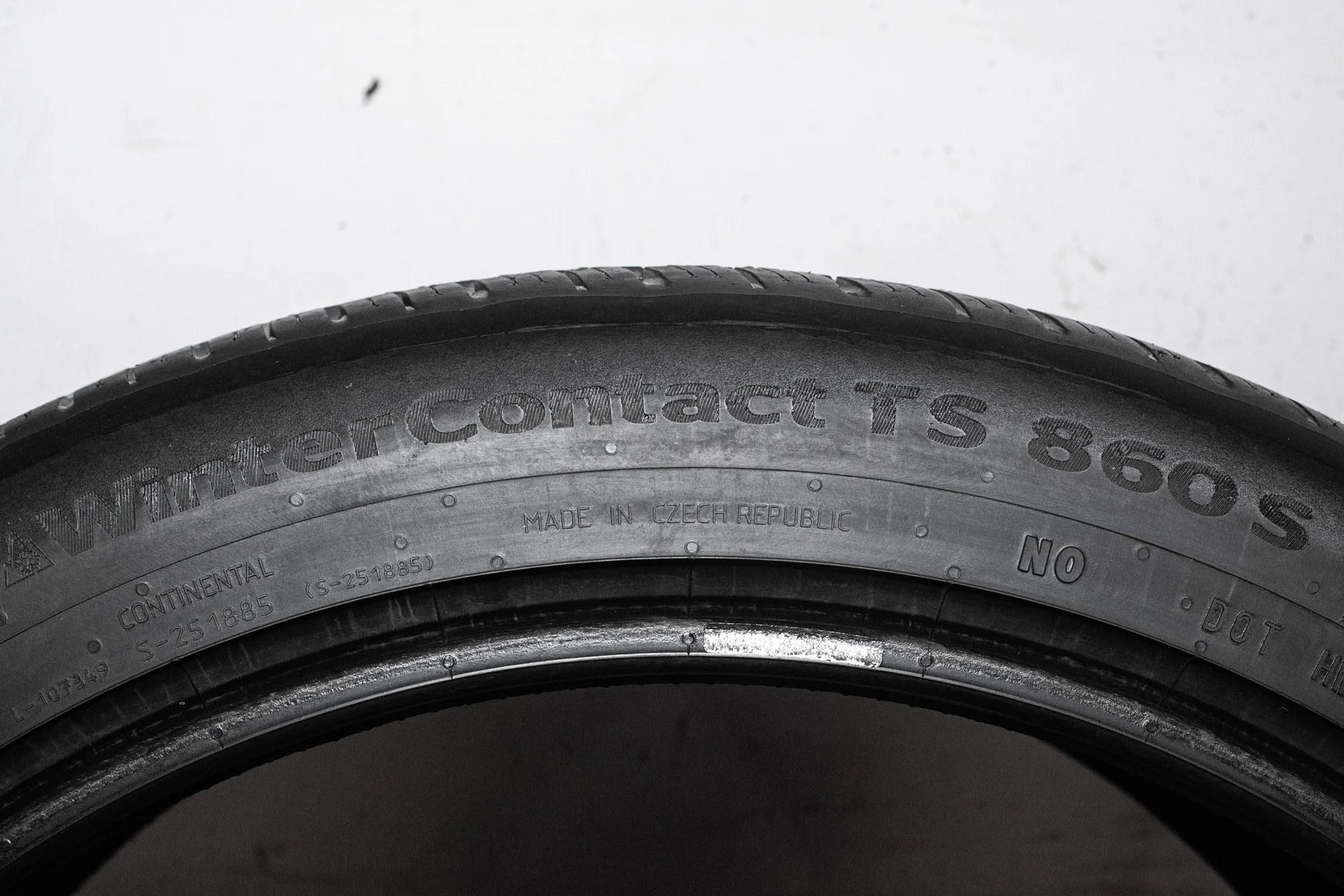Continental WinterContact TS 860S 275/40 R21 107V + 305/35 R21 109V - миниатюра 8