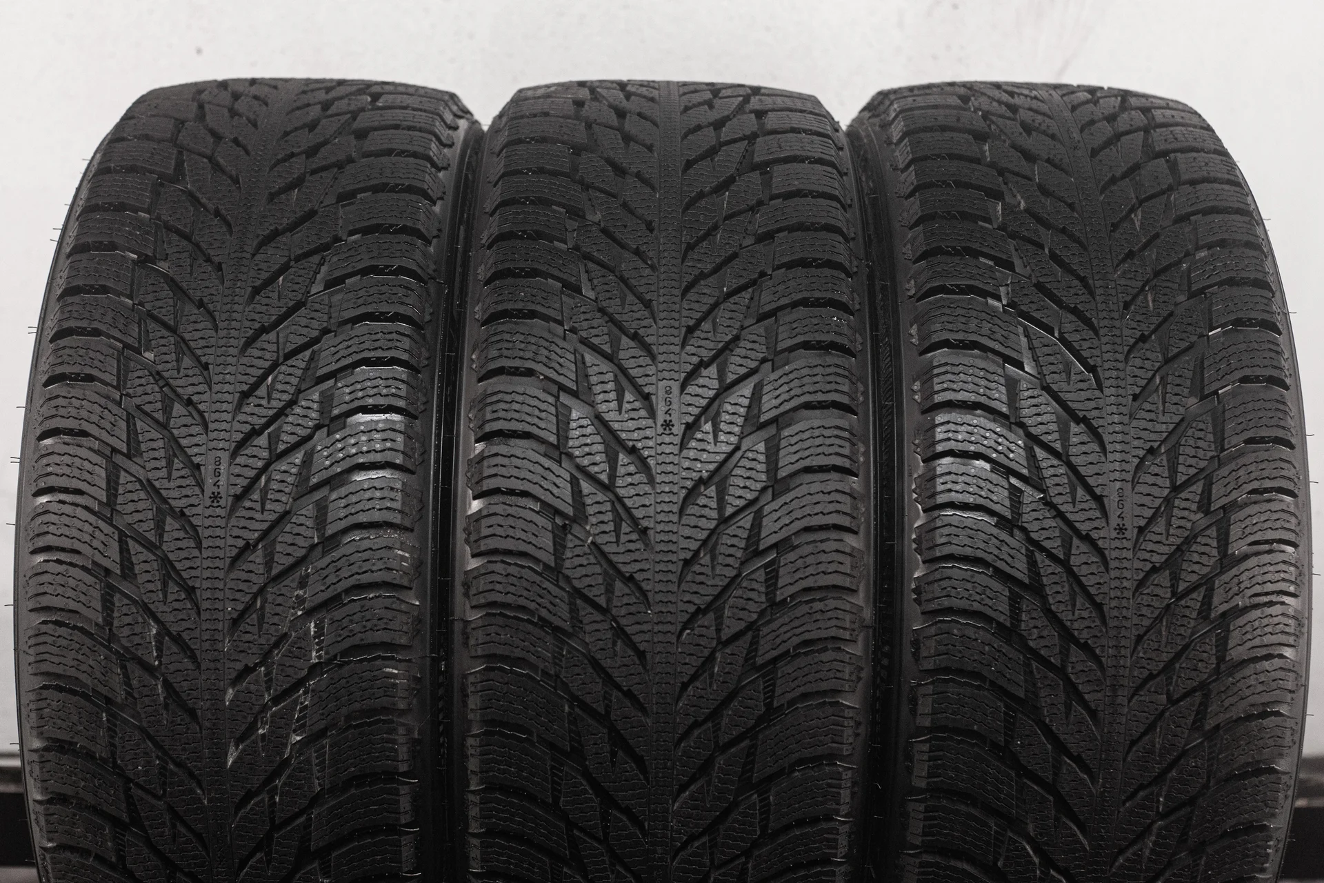 [3] Ikon Autograph Snow 3 SUV 245/45  103T - миниатюра 2