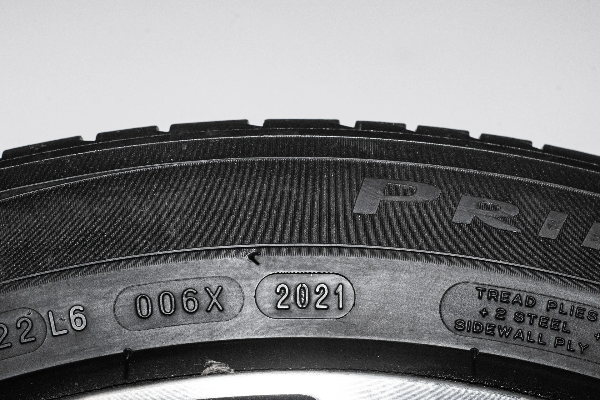 Michelin Primacy 3 215/55 R18 99V - миниатюра 9
