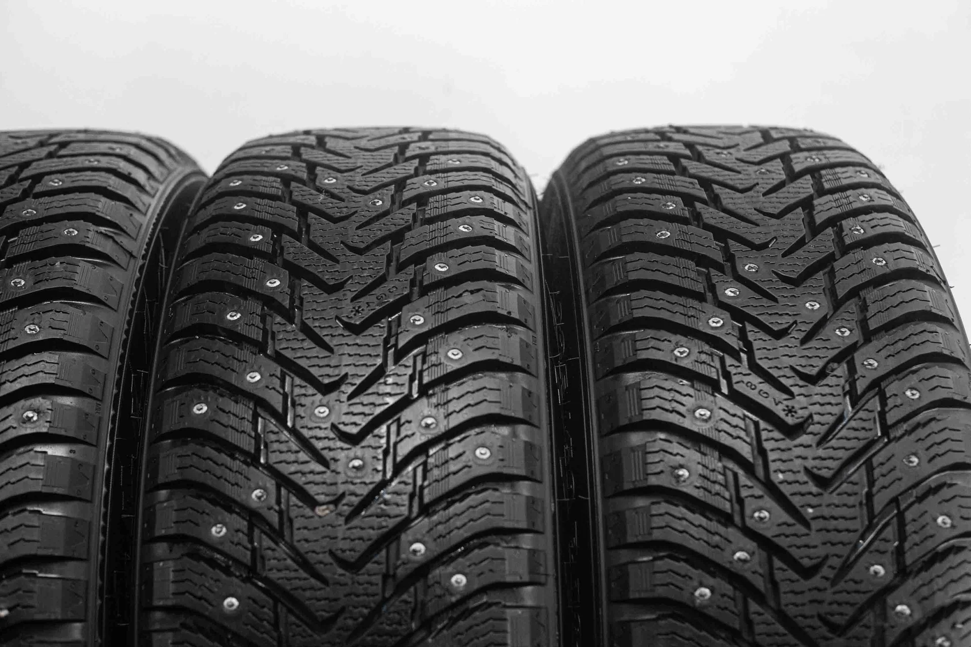 Nokian Tyres Nordman 8 SUV 225/60 R18 104T XL - миниатюра 4