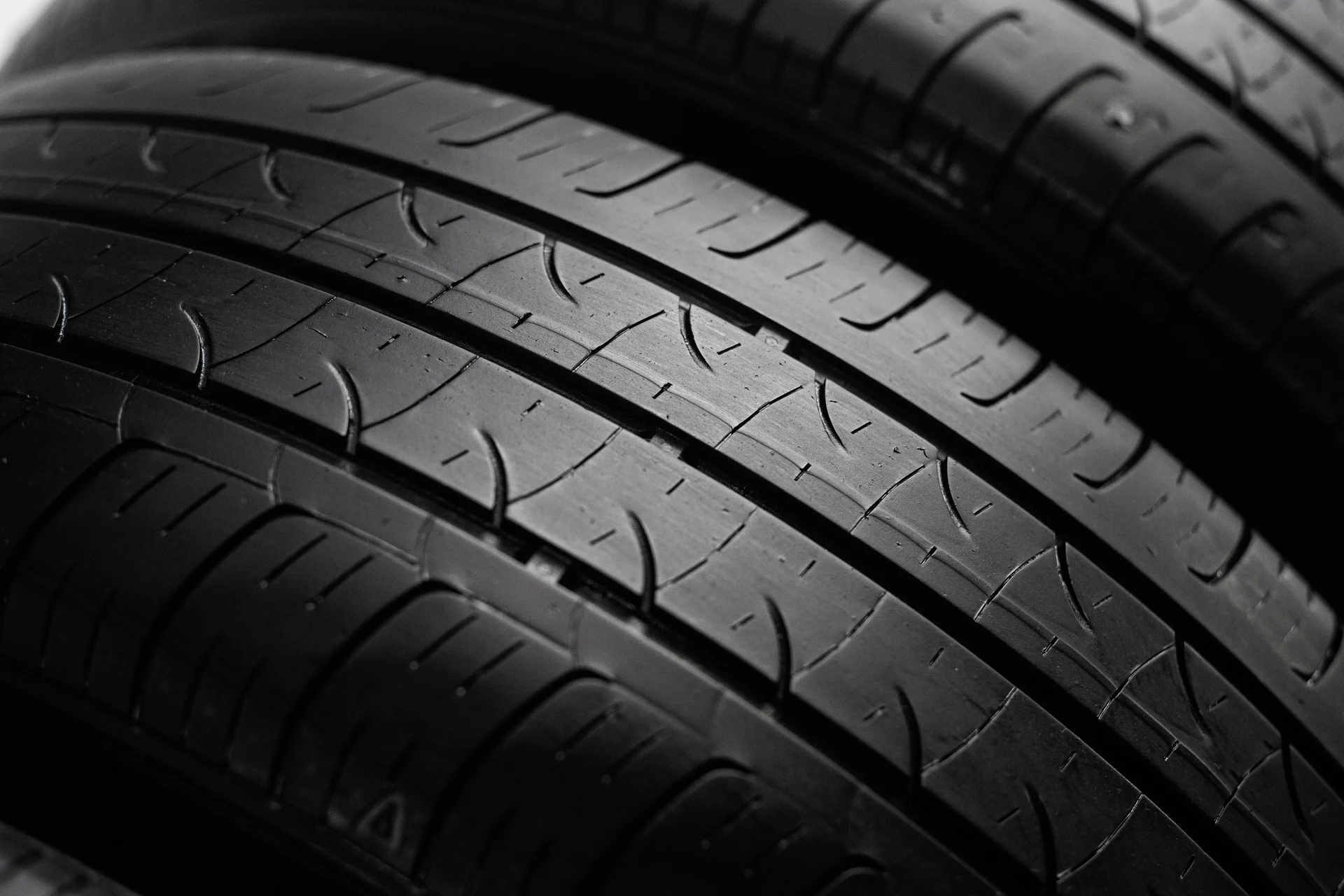 Nexen N'PRIZ AH8 195/60 R16 89H - миниатюра 3