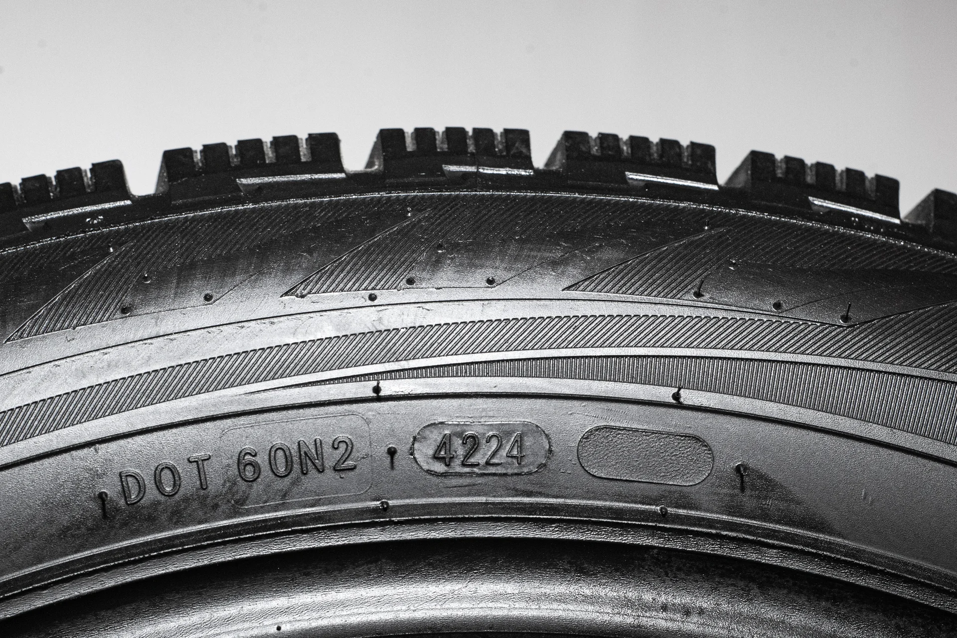 Ikon Nordman RS2 SUV 225/55 R18 102R - миниатюра 9