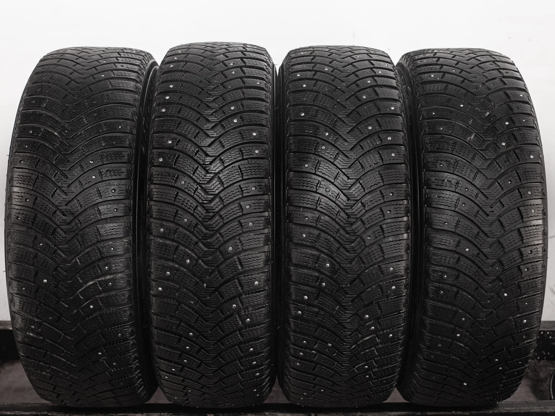 Michelin Latitude X-Ice North LXIN2 235/65 R17 108T