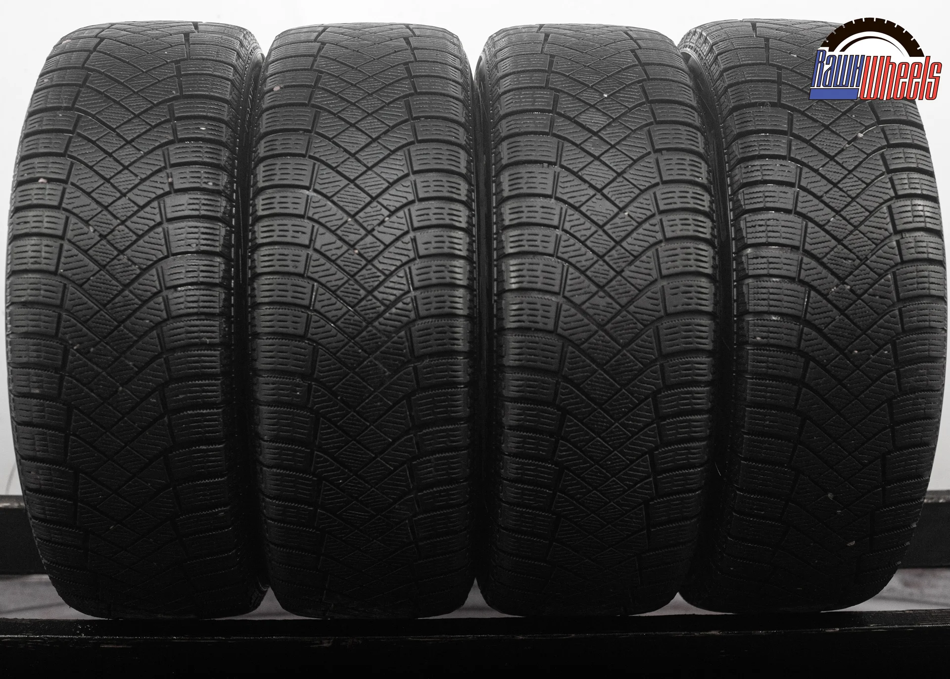 Pirelli Winter Ice Zero Friction 205/55 R16 94T - изображение 1