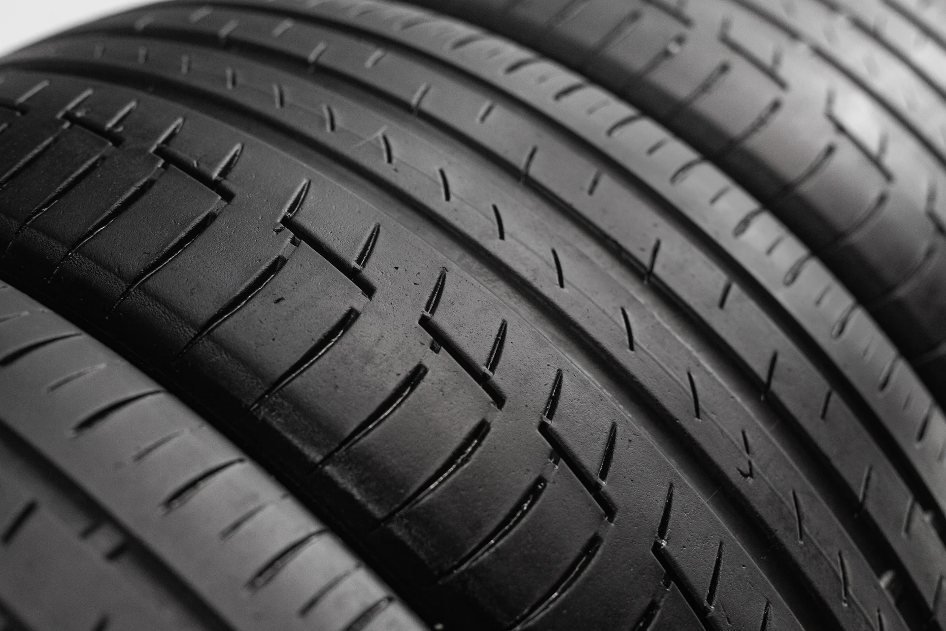 Continental ContiPremiumContact 6 255/45 R21 106V - миниатюра 3