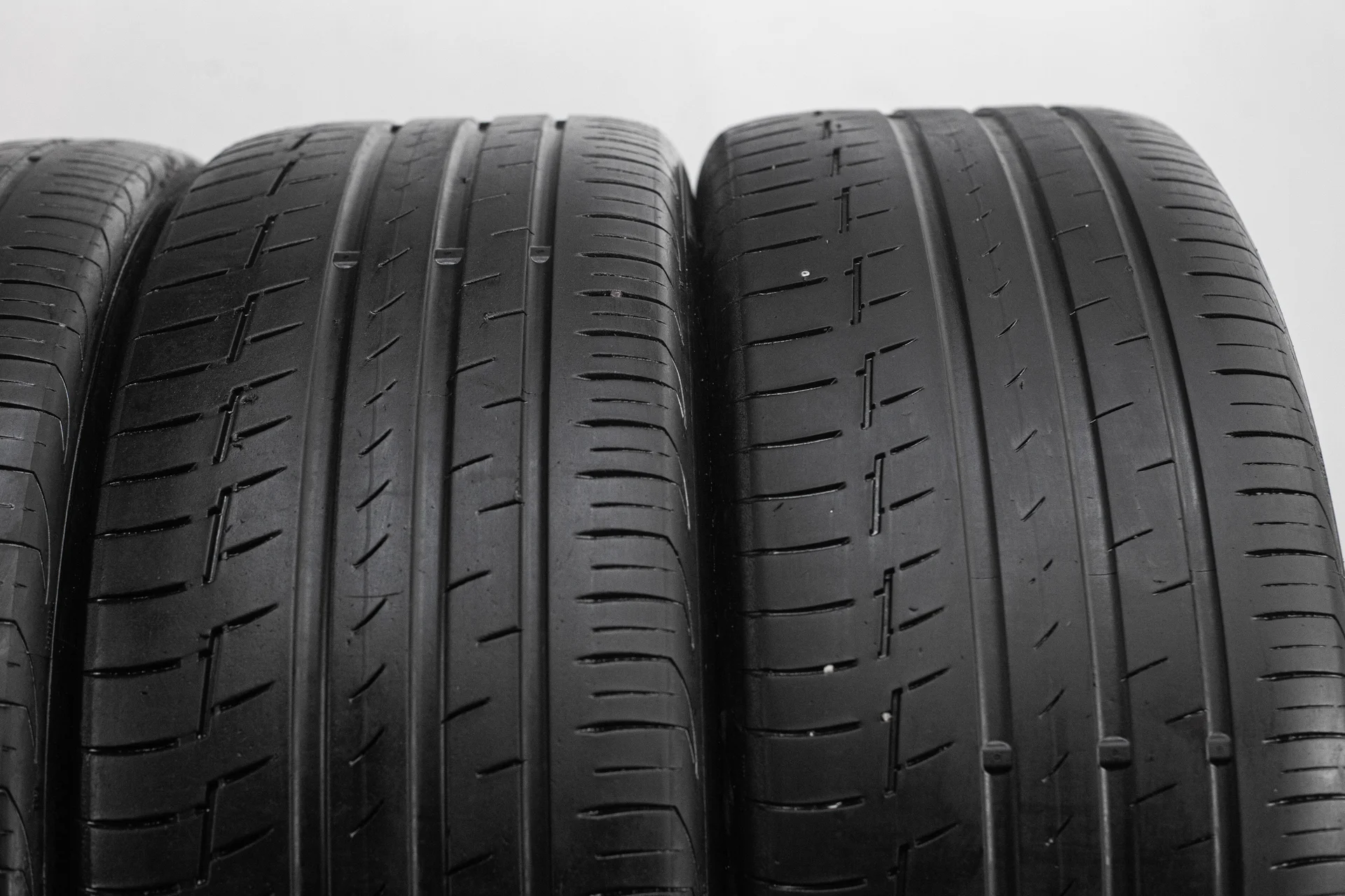 Continental ContiPremiumContact 6 255/45 R21 106V - миниатюра 4