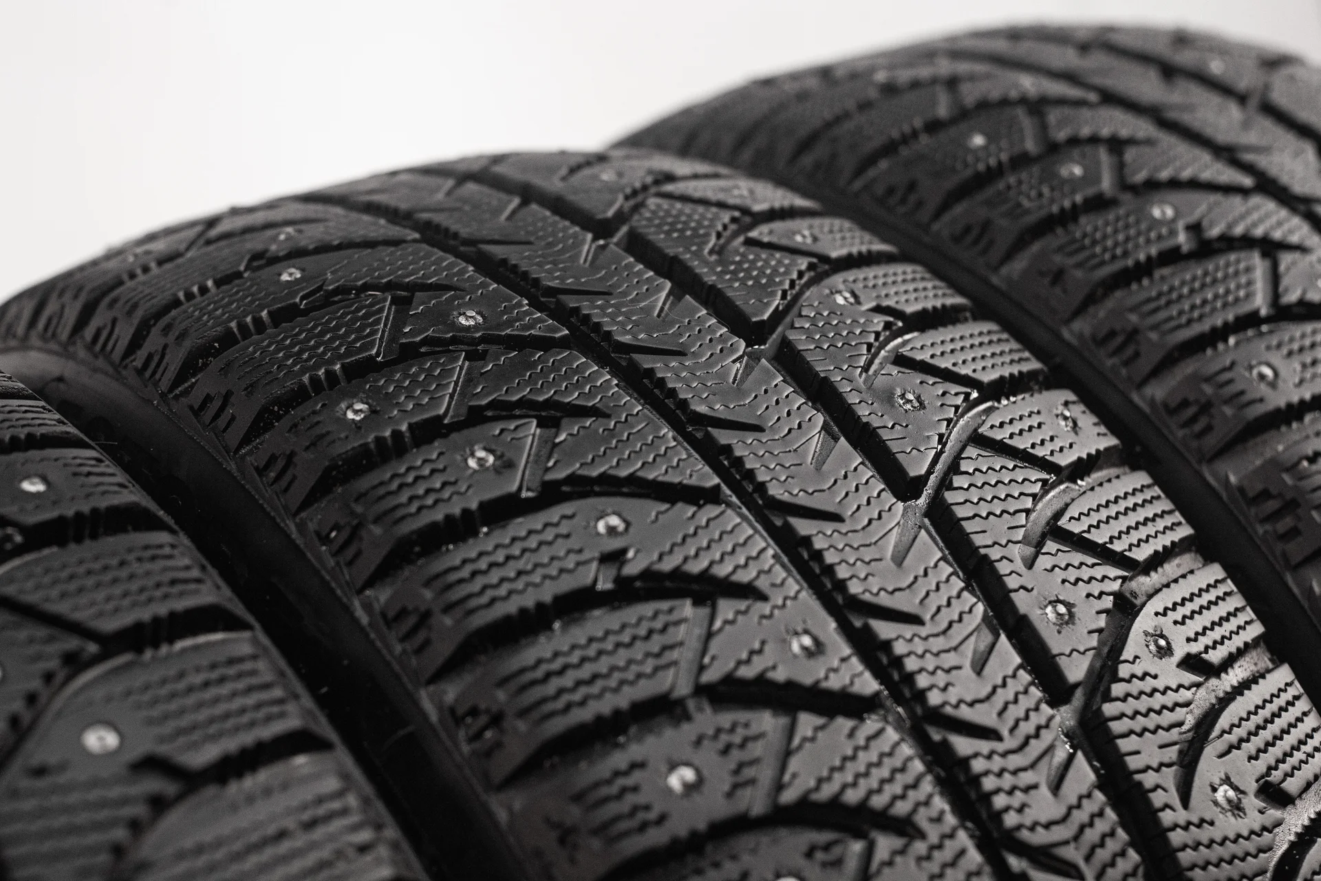Bridgestone Ice Cruiser 7000S 205/50 R17 93T - миниатюра 3