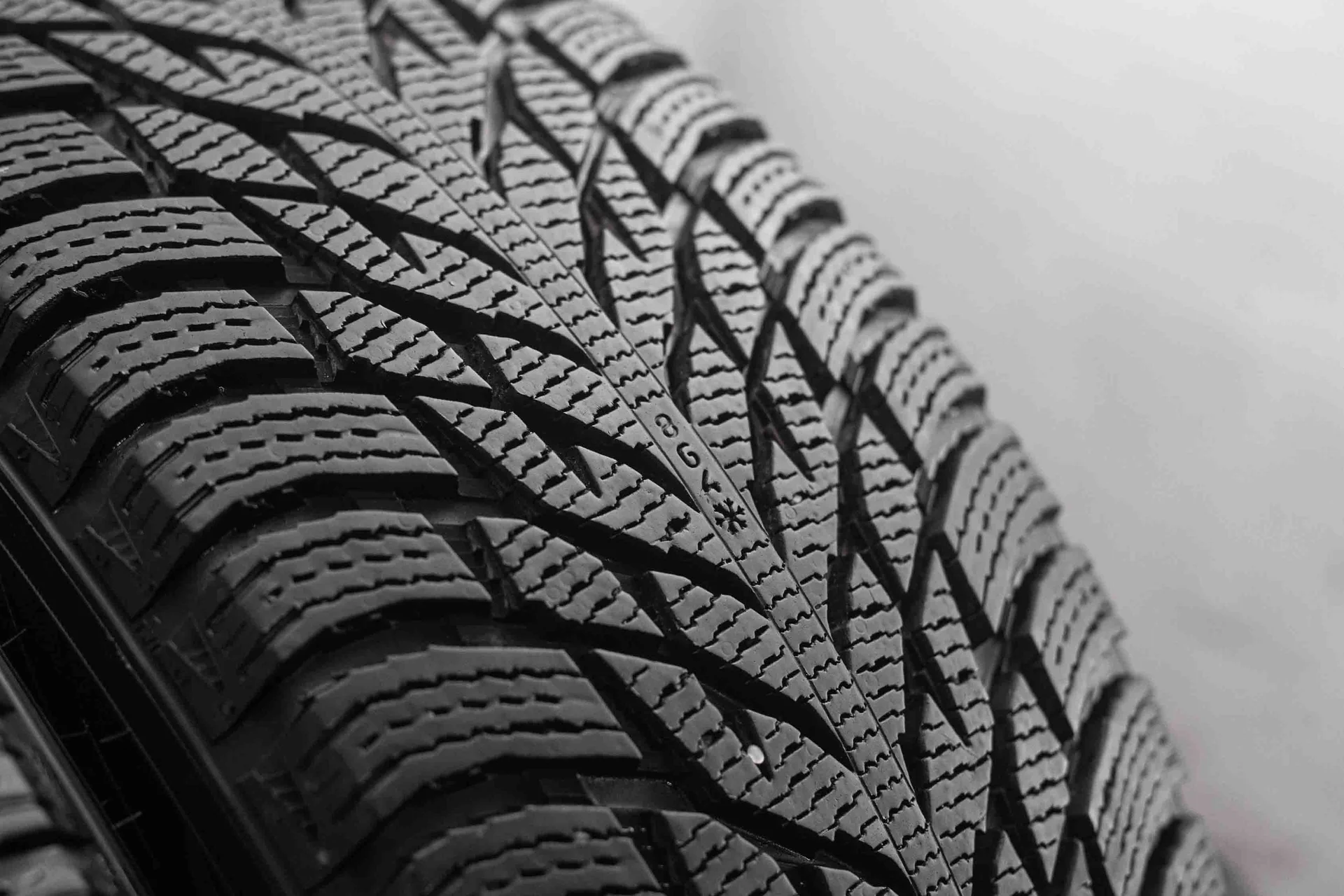 Nokian Hakkapeliitta R3 225/55 R17 101R XL - миниатюра 3