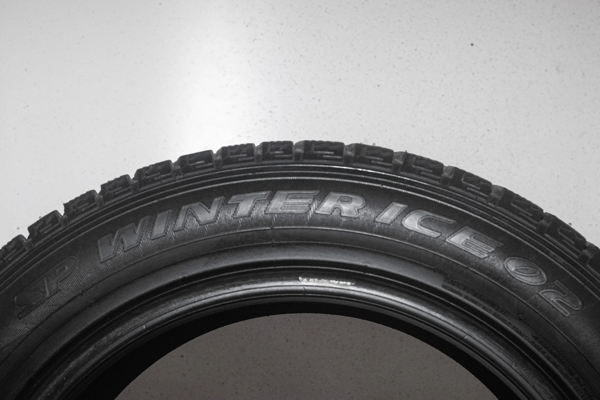 Dunlop SP Winter Ice 02 225/55 R17 101T - миниатюра 7