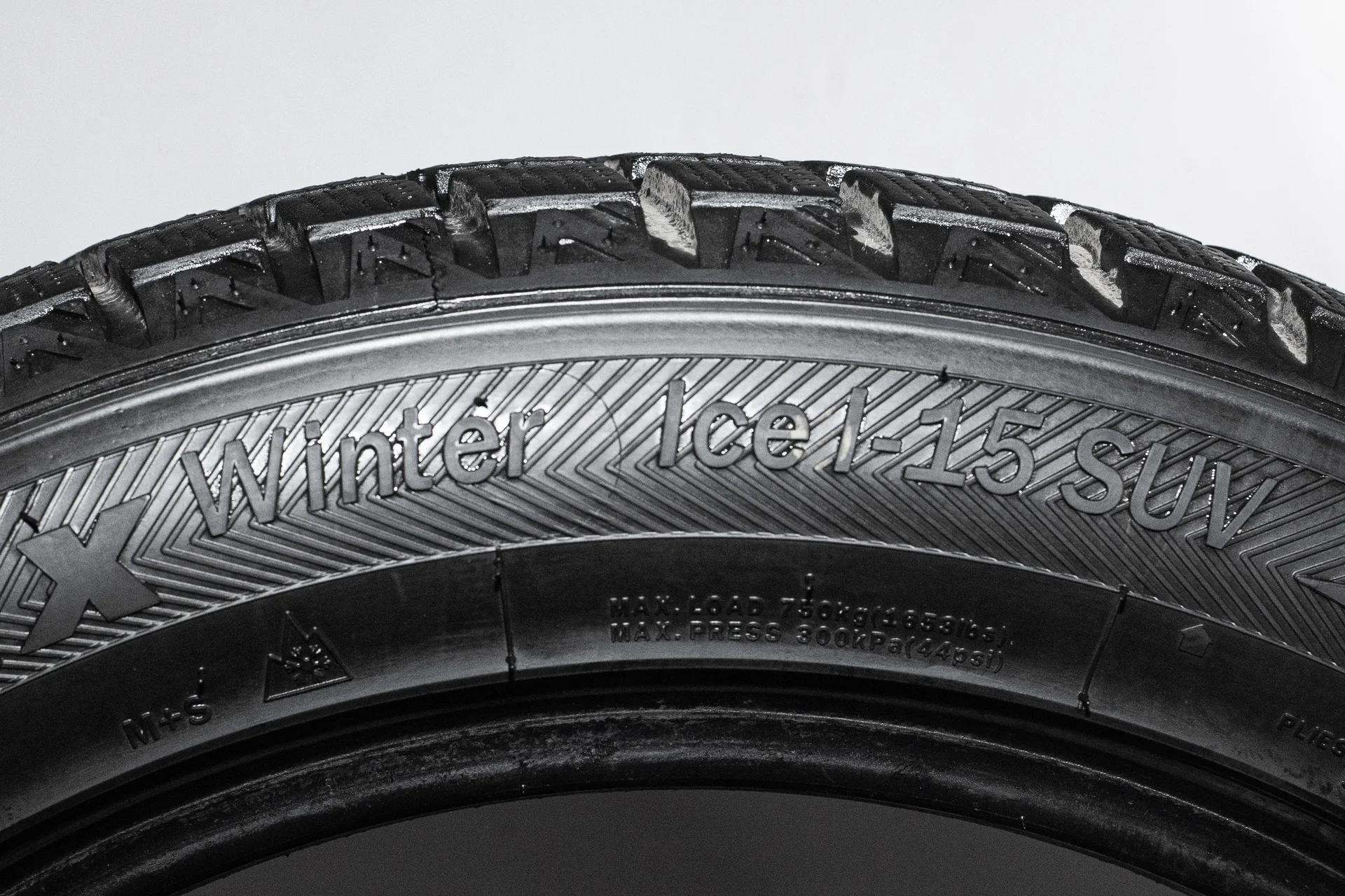 LingLong Green-Max Winter Ice I-15 SUV 225/55 R18 98T - миниатюра 9
