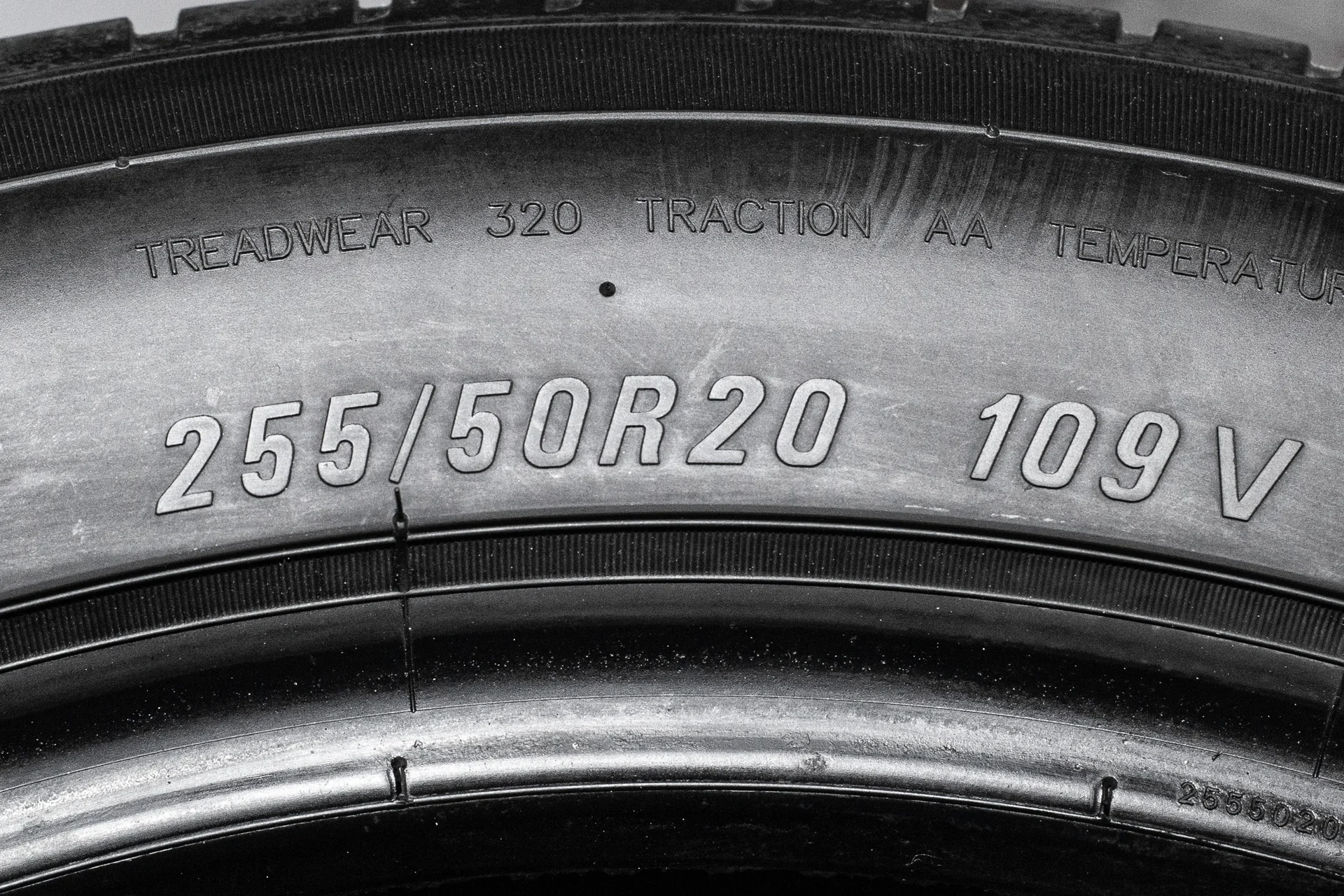 Maxxis Victra Sport VS-5 SUV 255/50 R20 109V - миниатюра 6