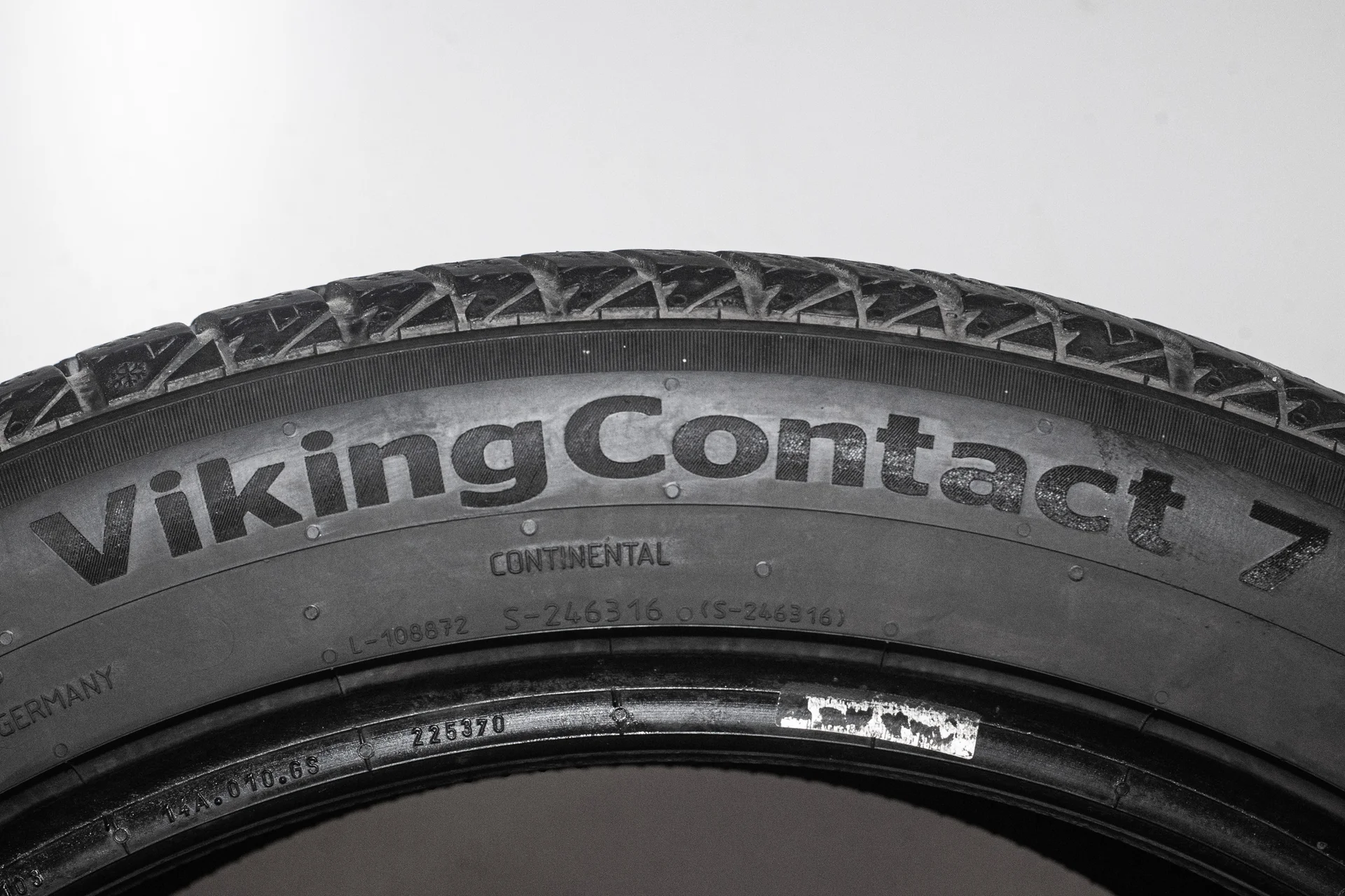 Continental VikingContact 7 265/45 R20 108T - миниатюра 7