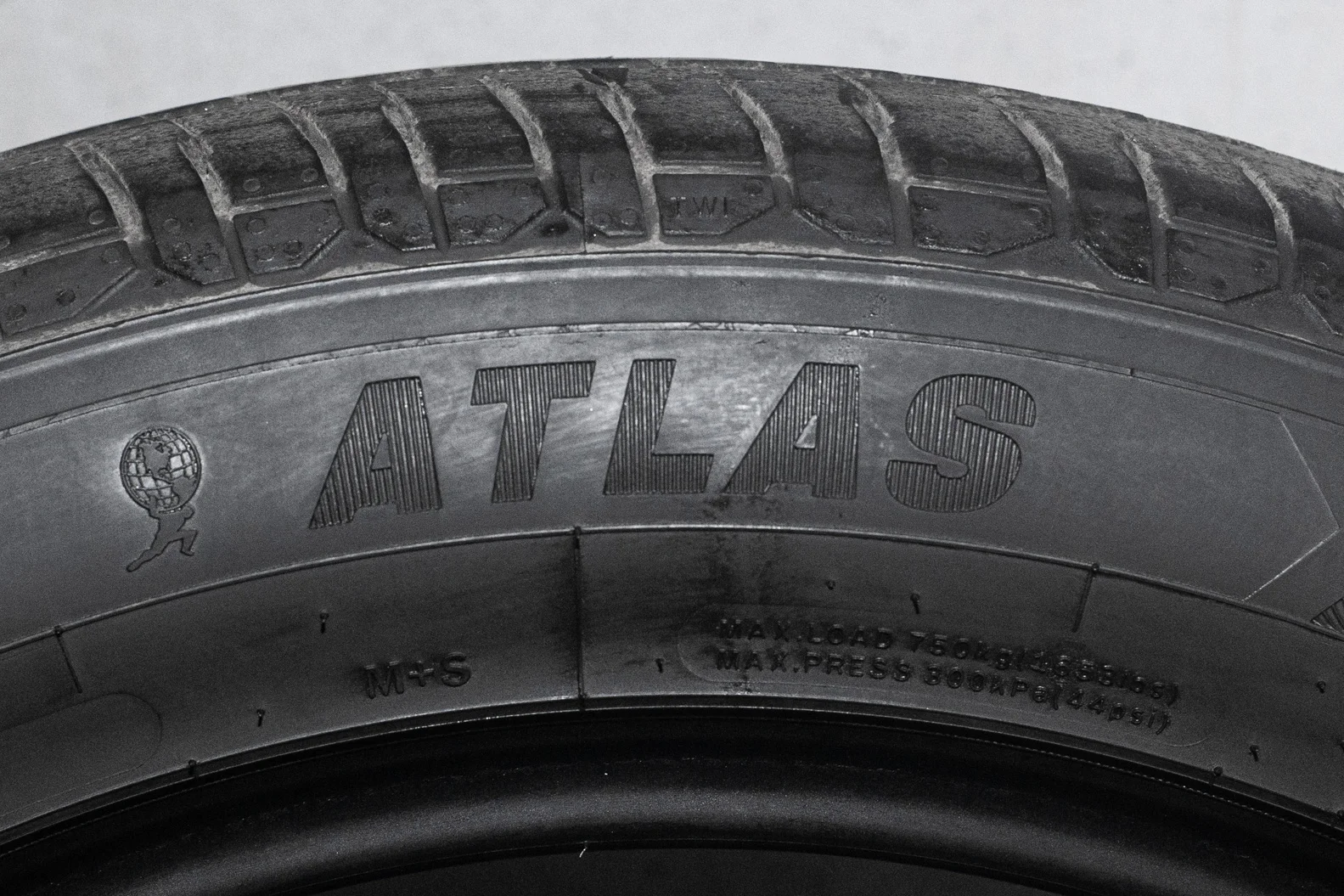 Atlas A51 SUV 225/55 R18 98V - миниатюра 9