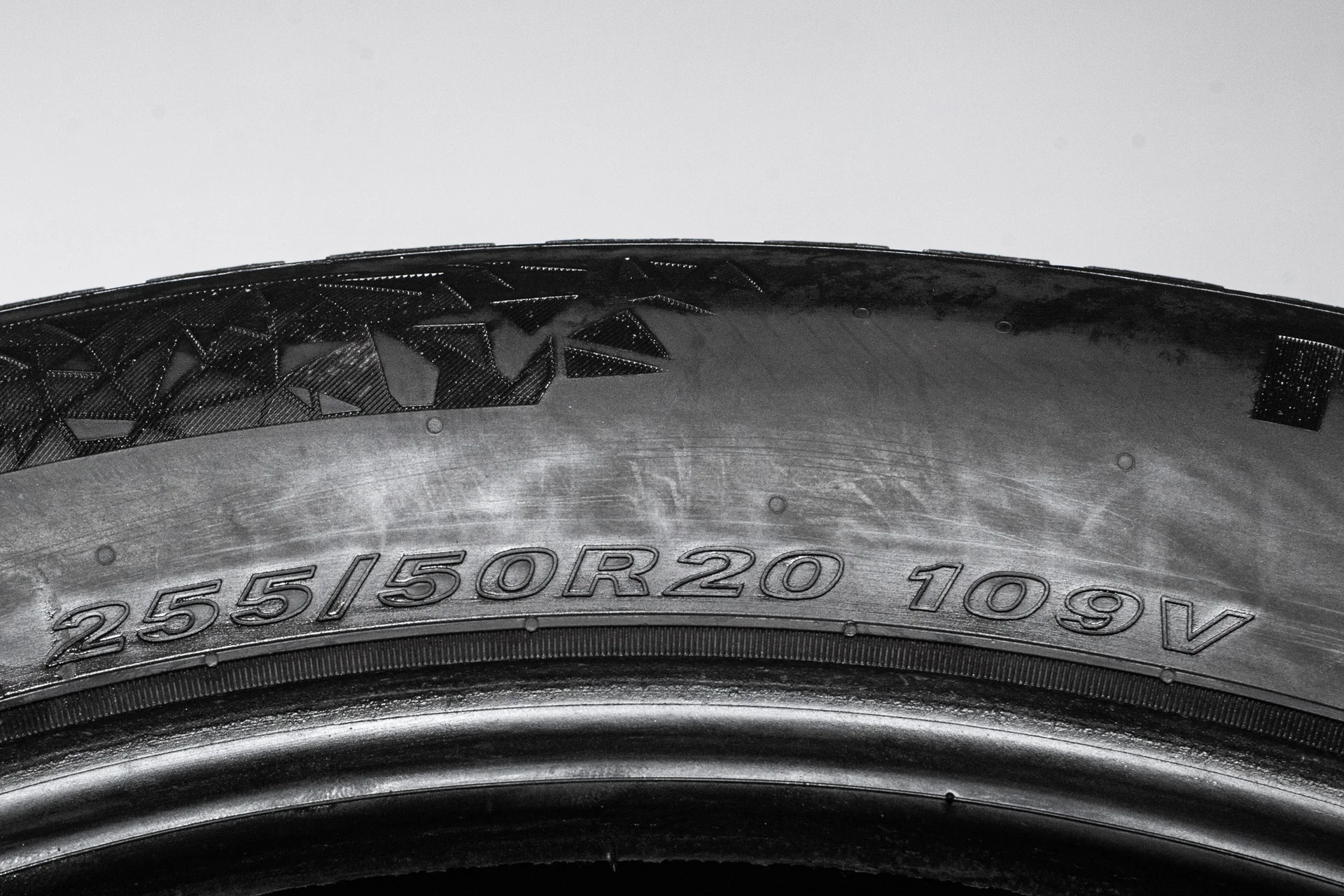 Nexen WinGuard Sport 2 SUV 255/50 R20 109V - миниатюра 8