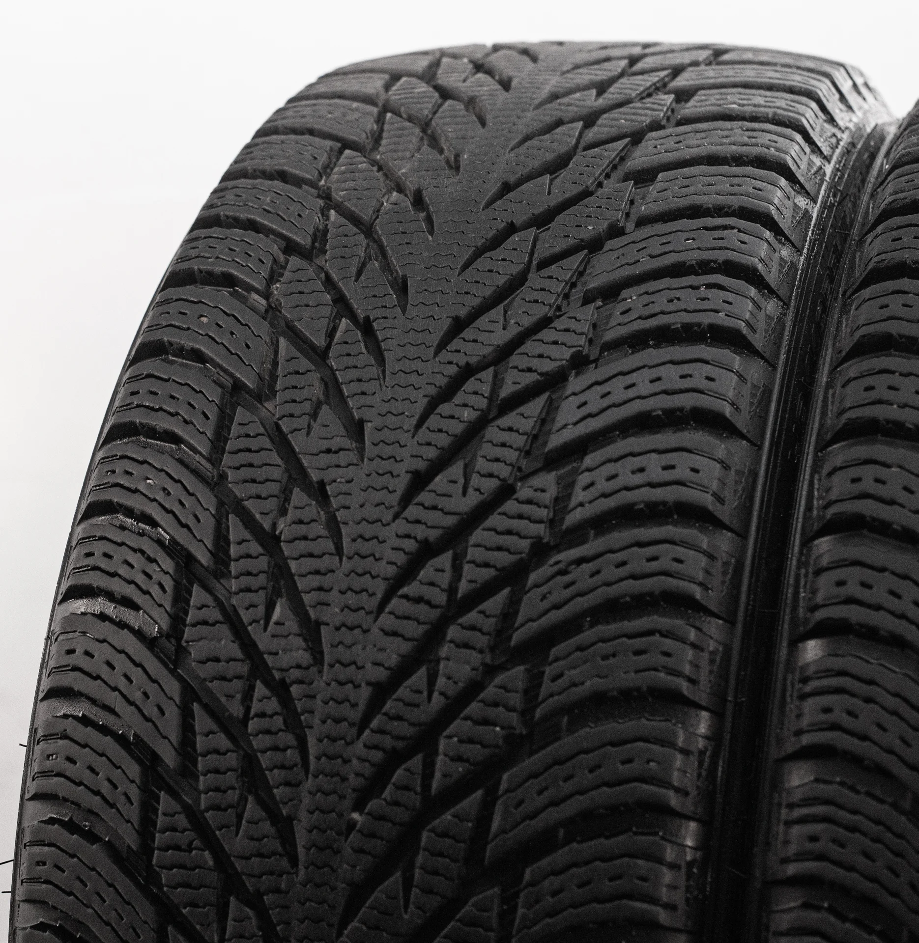 Nokian Hakkapeliitta R3 225/45 R19 96T - миниатюра 3