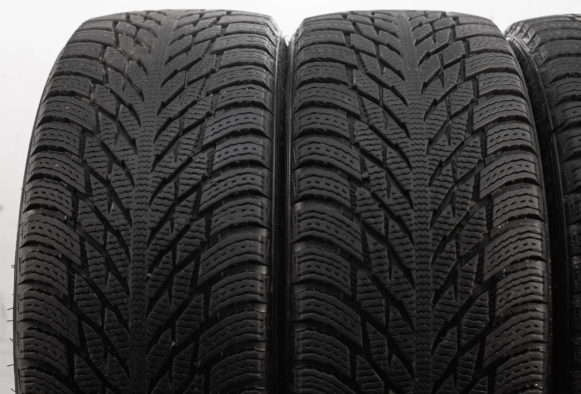 Nokian Hakkapeliitta R3 225/45 R19 96T - миниатюра 5