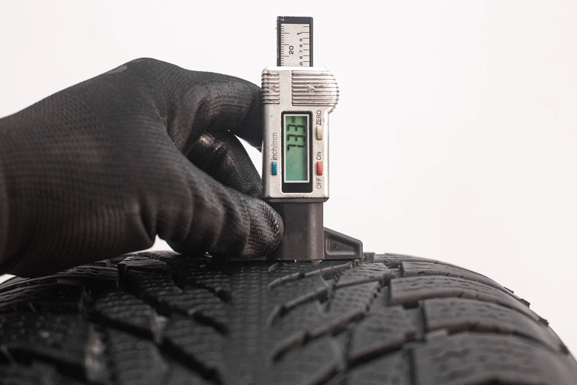 Nokian Hakkapeliitta R3 SUV 255/50 R19 107R - миниатюра 2