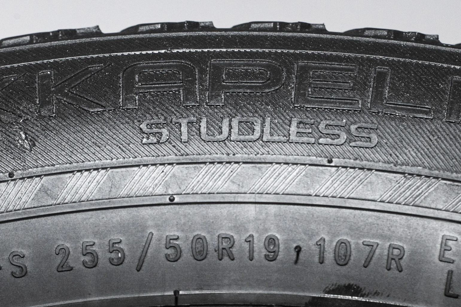 Nokian Hakkapeliitta R3 SUV 255/50 R19 107R - миниатюра 8