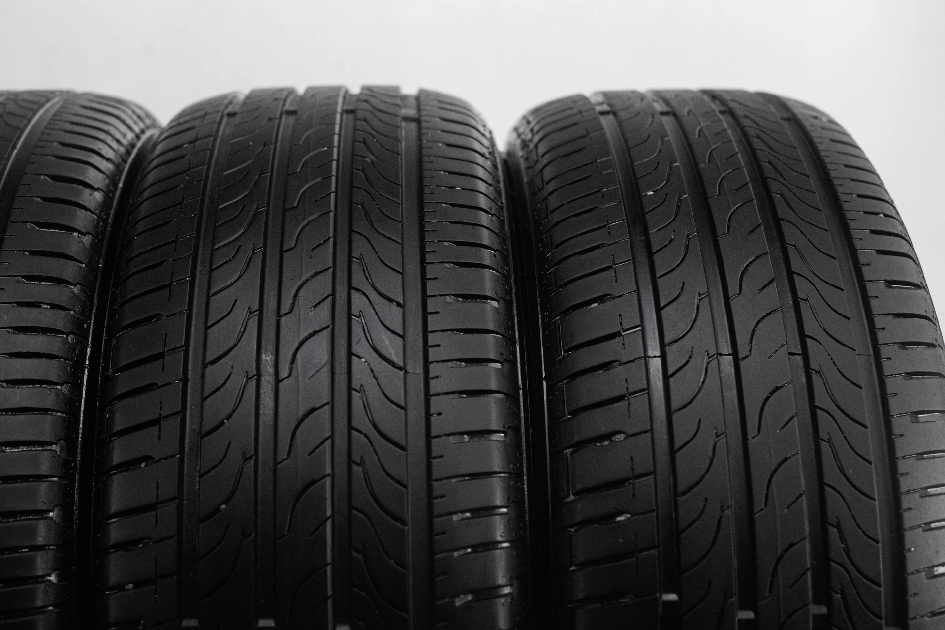 Atlas A51 SUV 215/55 R18 95V - миниатюра 4