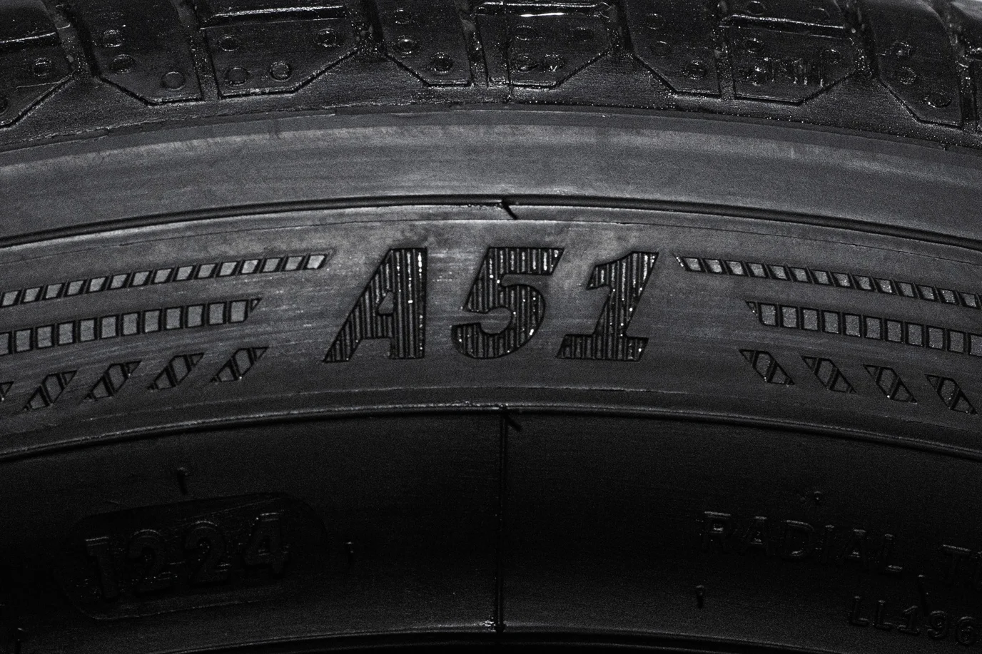 Atlas A51 SUV 215/55 R18 95V - миниатюра 9