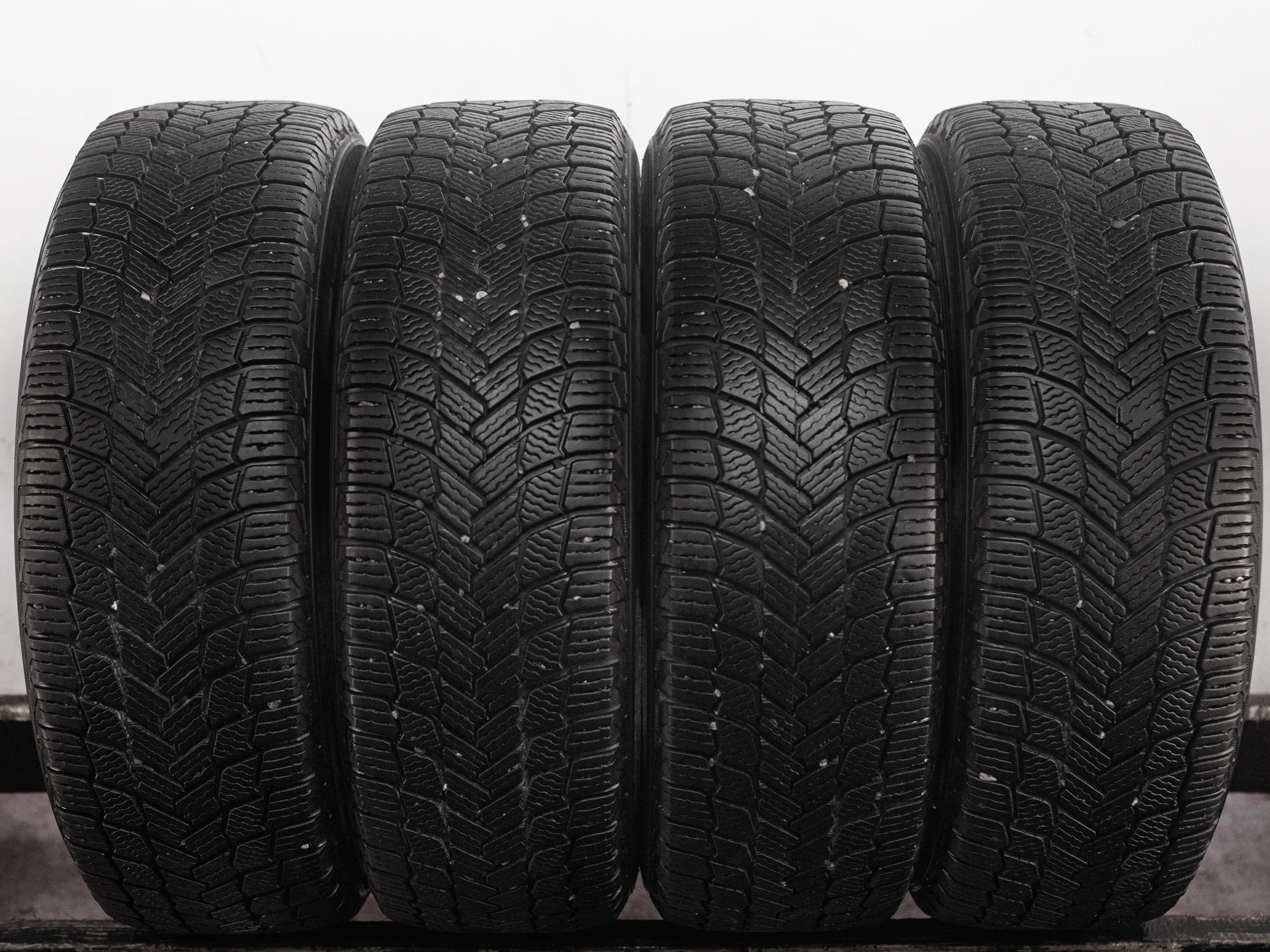 Michelin X-Ice Snow 205/65 R16 99T - изображение 1
