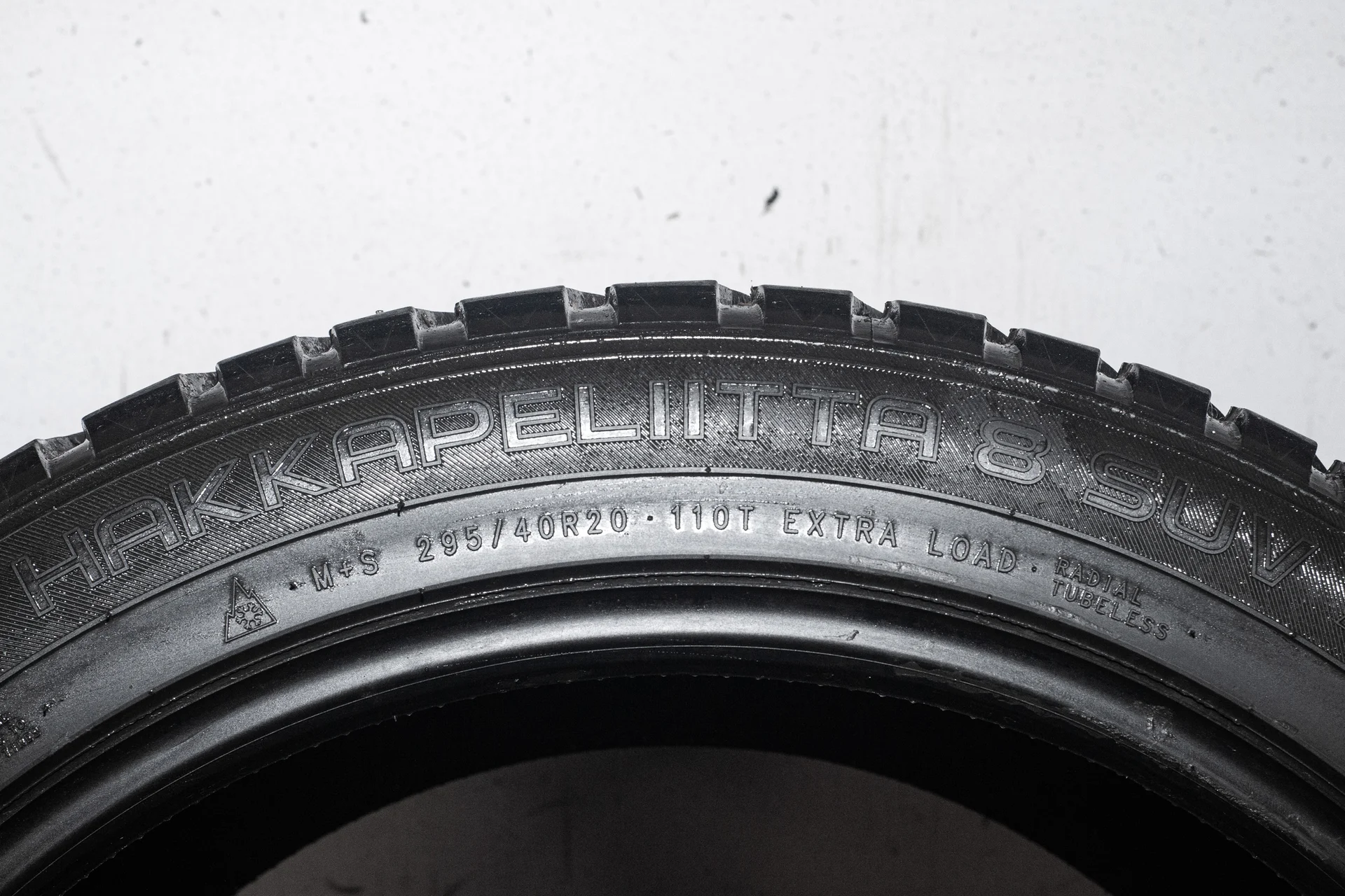Nokian Hakkapeliitta 8 SUV 265/45 R20 108T + 295/40 R20 110T - миниатюра 10