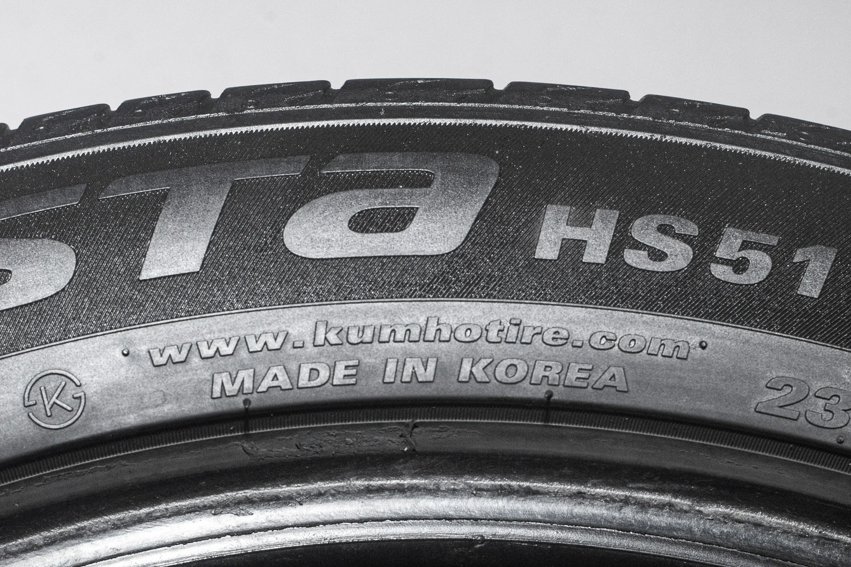 Kumho Ecsta HS51 235/45 R18 94V - миниатюра 10