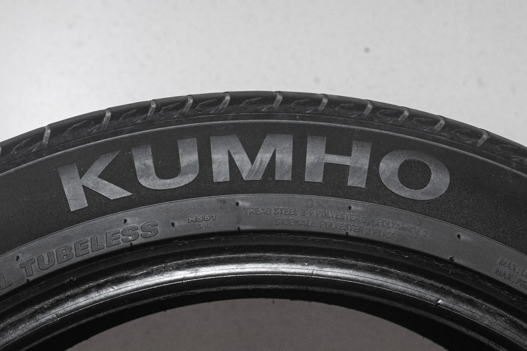 Kumho Ecsta HS51 235/45 R18 94V - миниатюра 6
