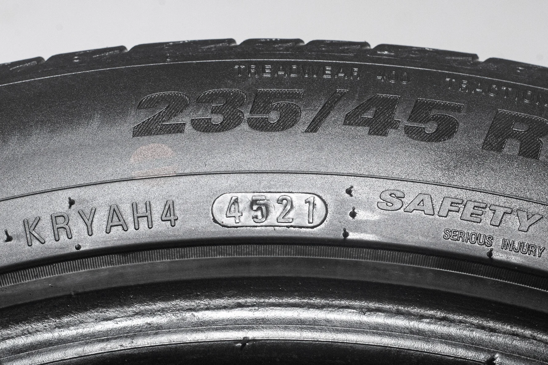 Kumho Ecsta HS51 235/45 R18 94V - миниатюра 9
