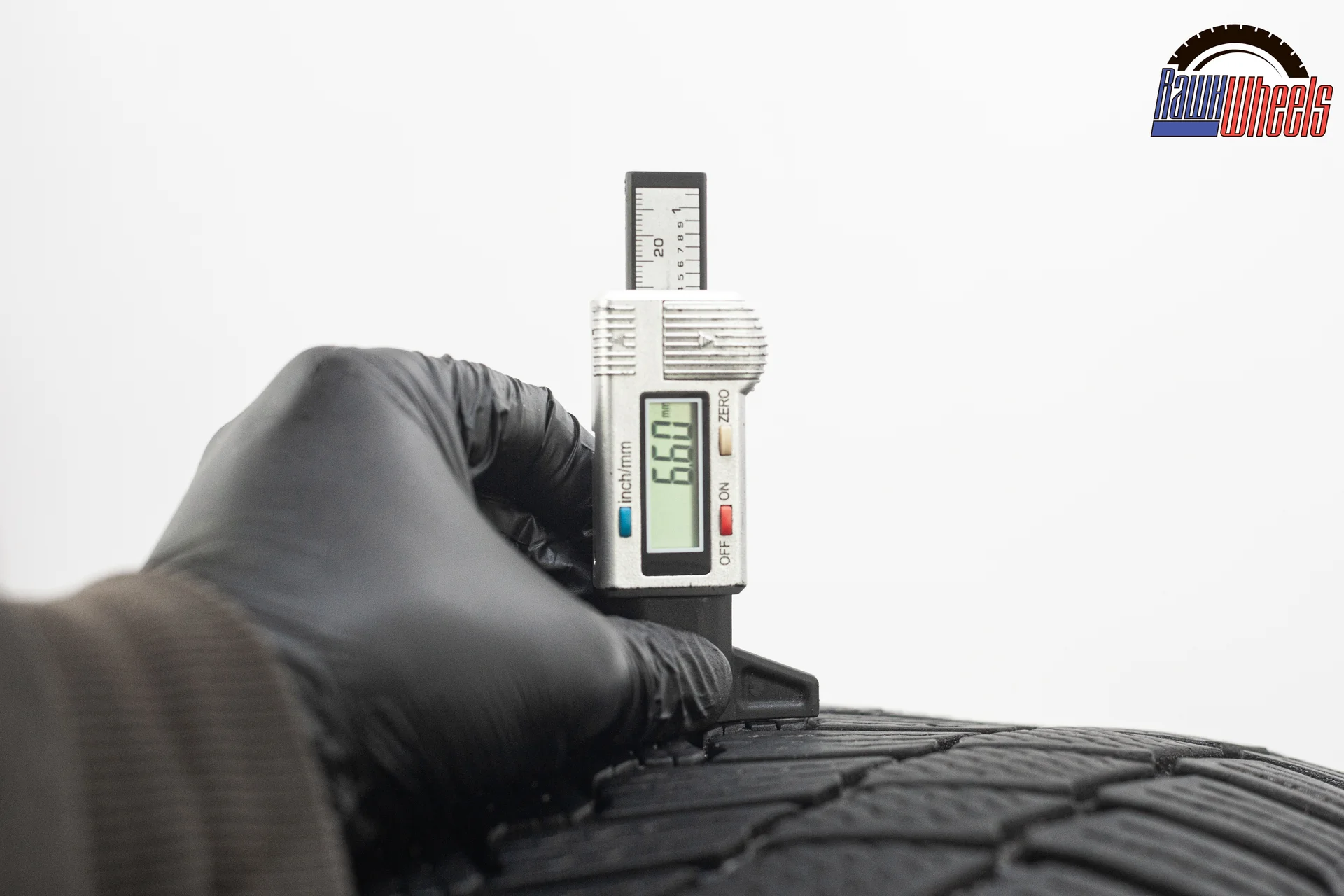 Michelin X-Ice Snow SUV 265/55 R19 113T XL - миниатюра 2