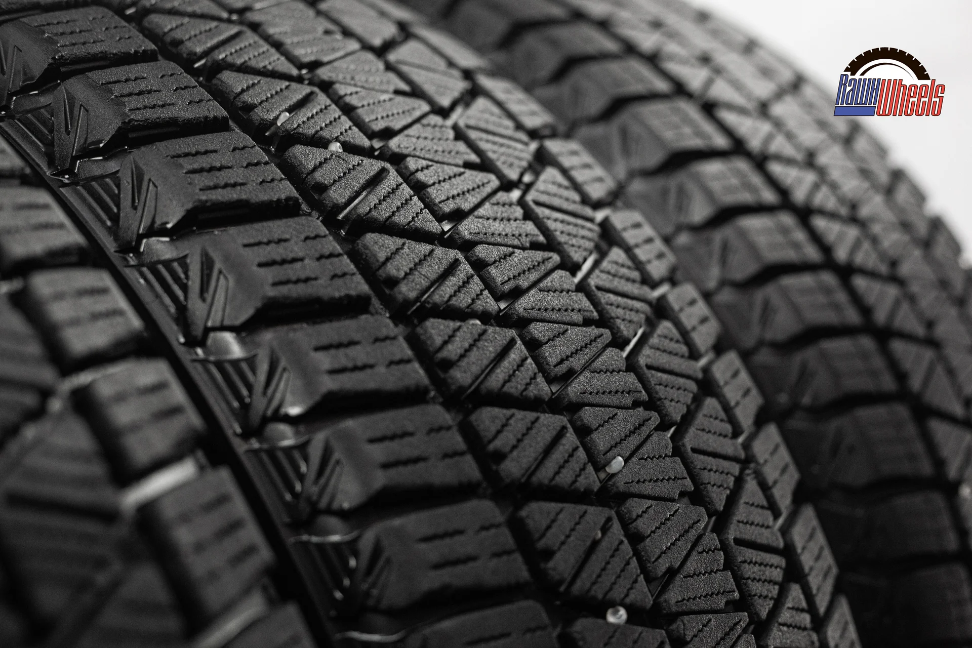 Bridgestone Blizzak DM V3 215/65 R17 103T XL - миниатюра 3