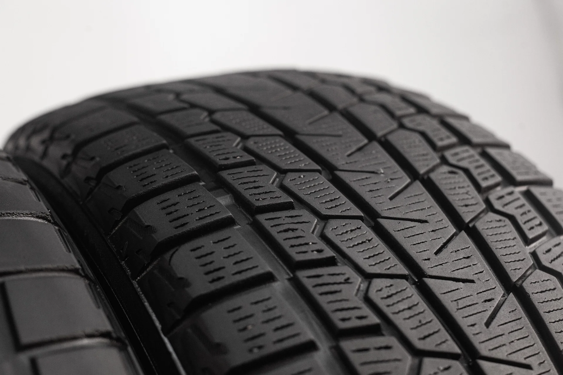 Yokohama Ice Guard G075 235/55 R20 102Q - миниатюра 3