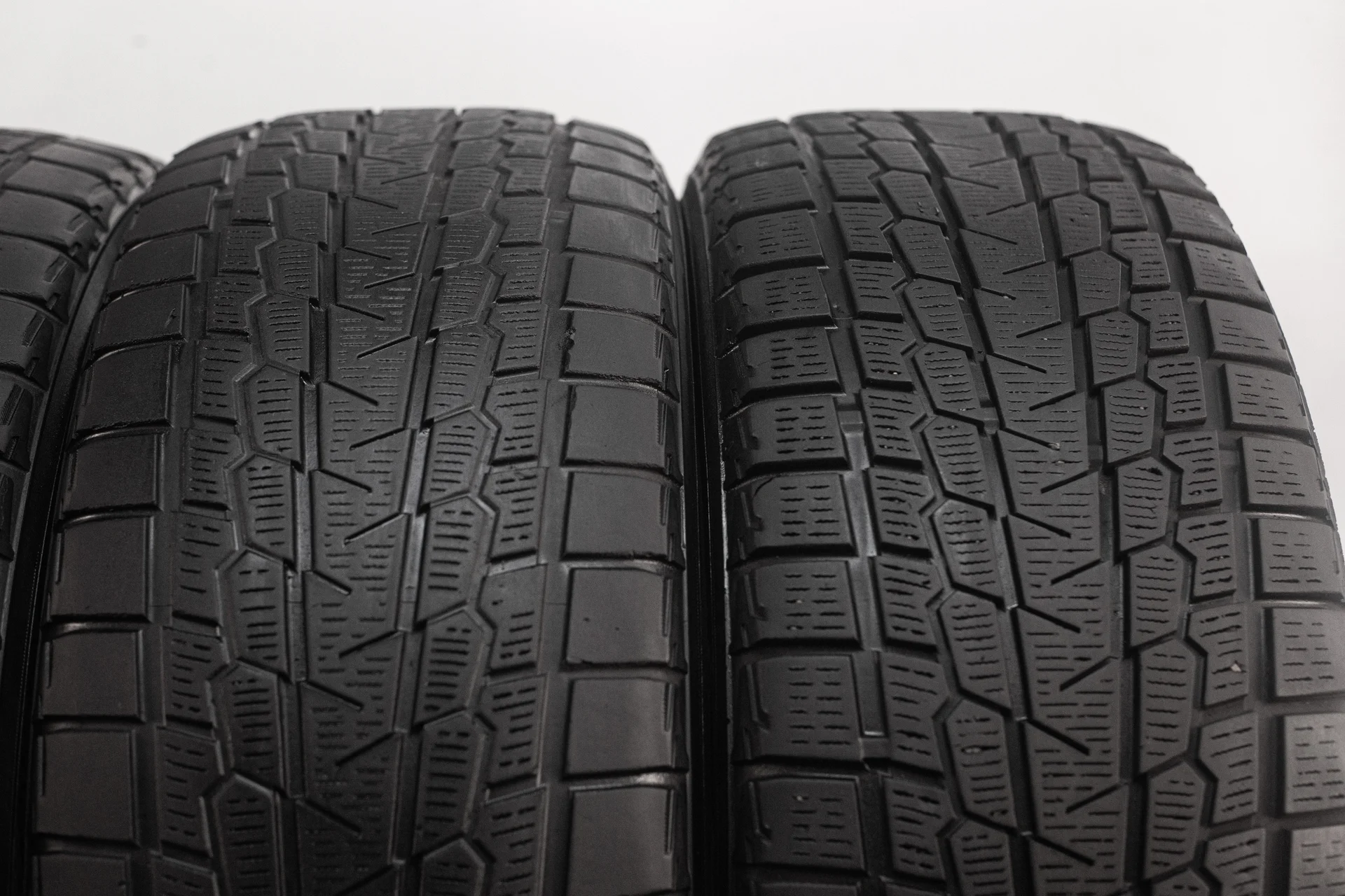 Yokohama Ice Guard G075 235/55 R20 102Q - миниатюра 4