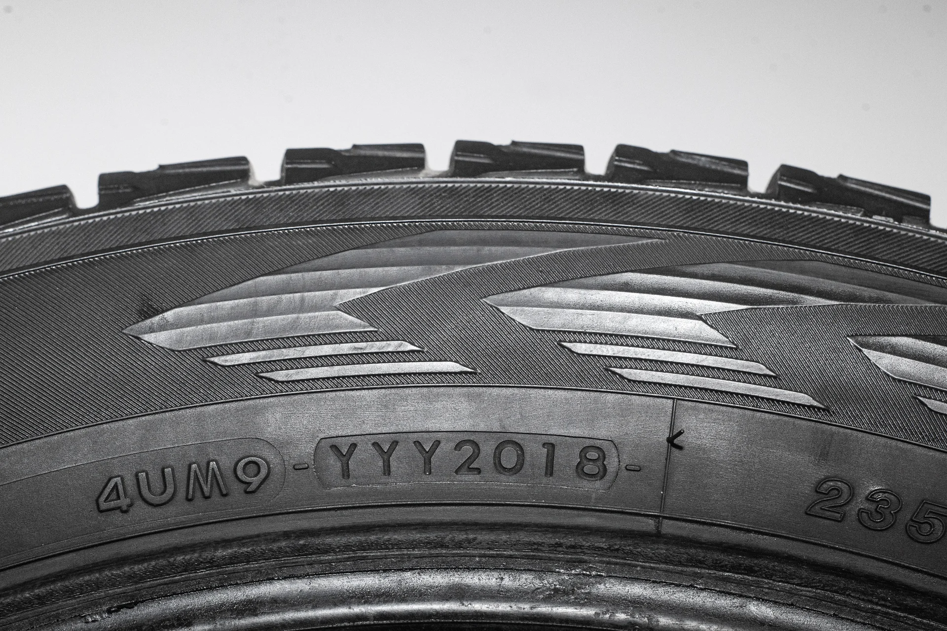 Yokohama Ice Guard G075 235/55 R20 102Q - миниатюра 9