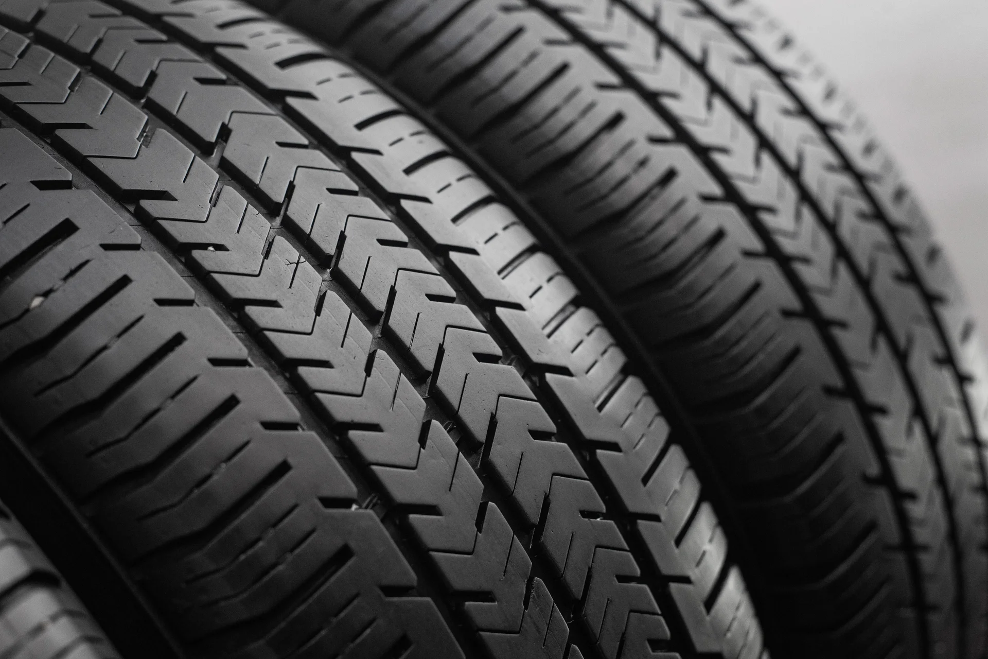 Michelin Agilis 215/60R17C 104/102H - миниатюра 3