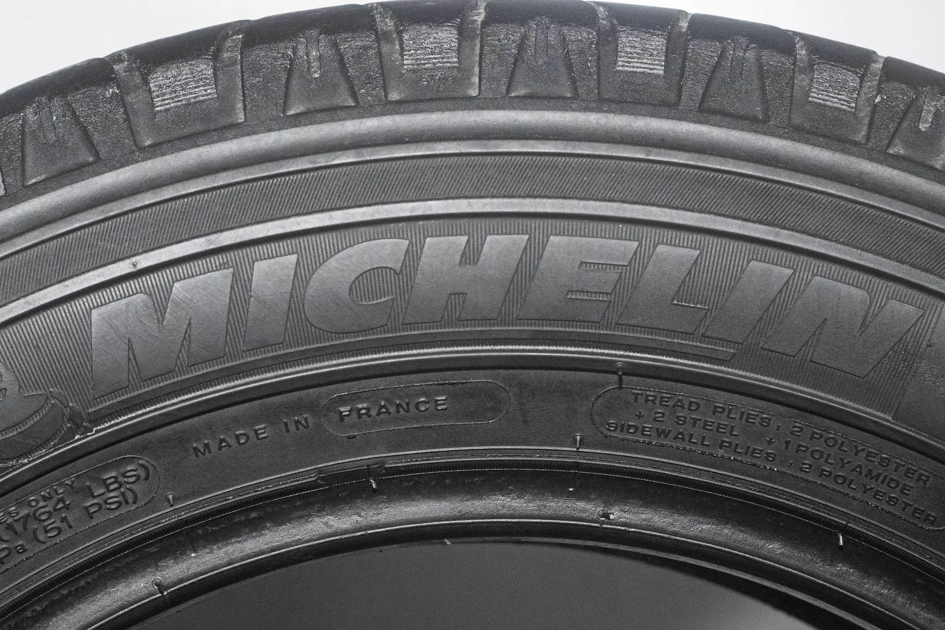 Michelin Latitude Cross 235/60 R16 100T - миниатюра 9