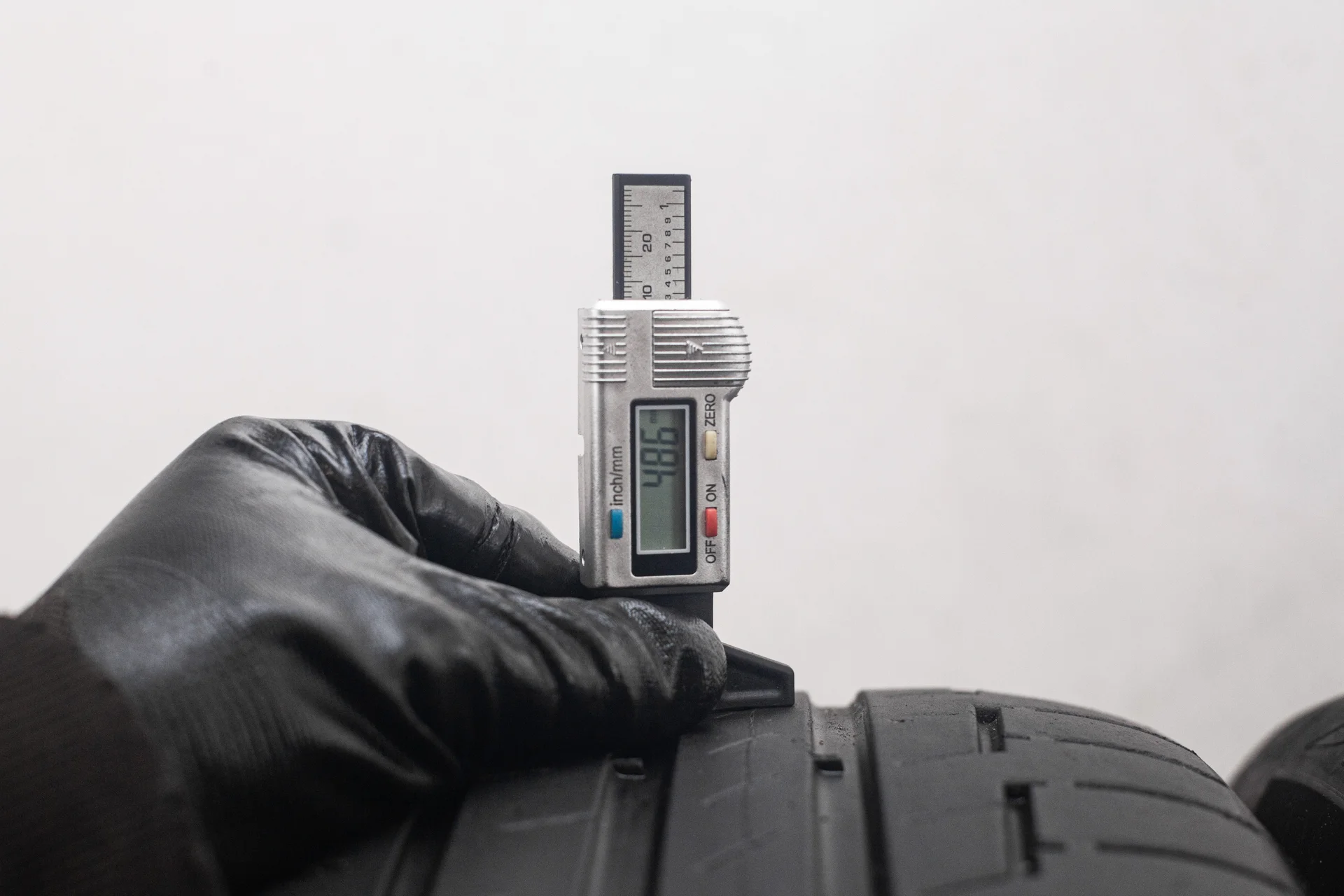 Continental Premium Contact 6 215/55 R17 94V - миниатюра 2
