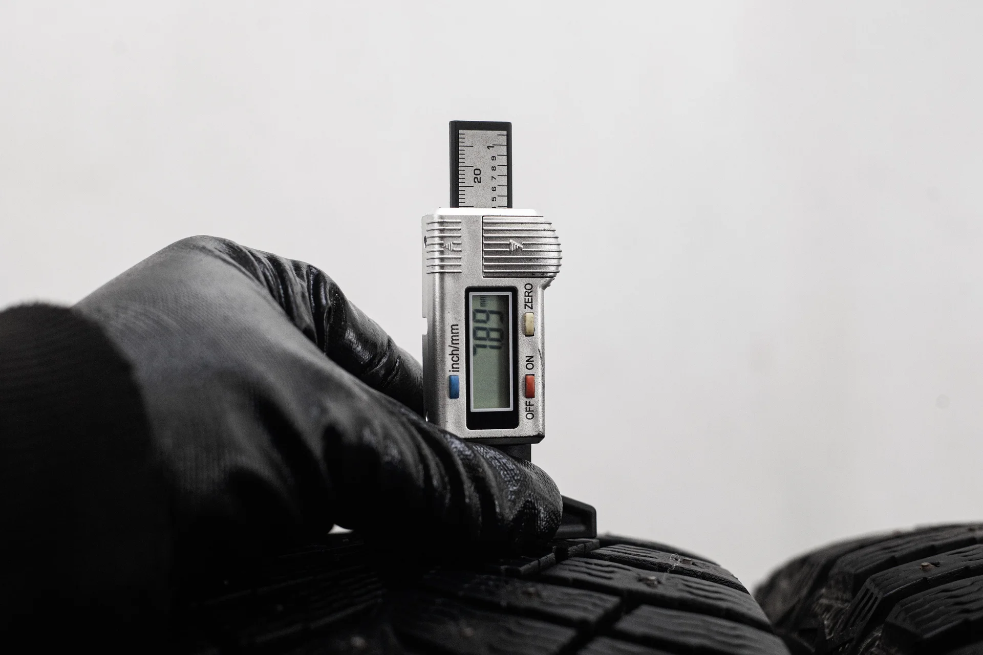Michelin X-Ice North 4 205/55 R16 94T XL - миниатюра 2