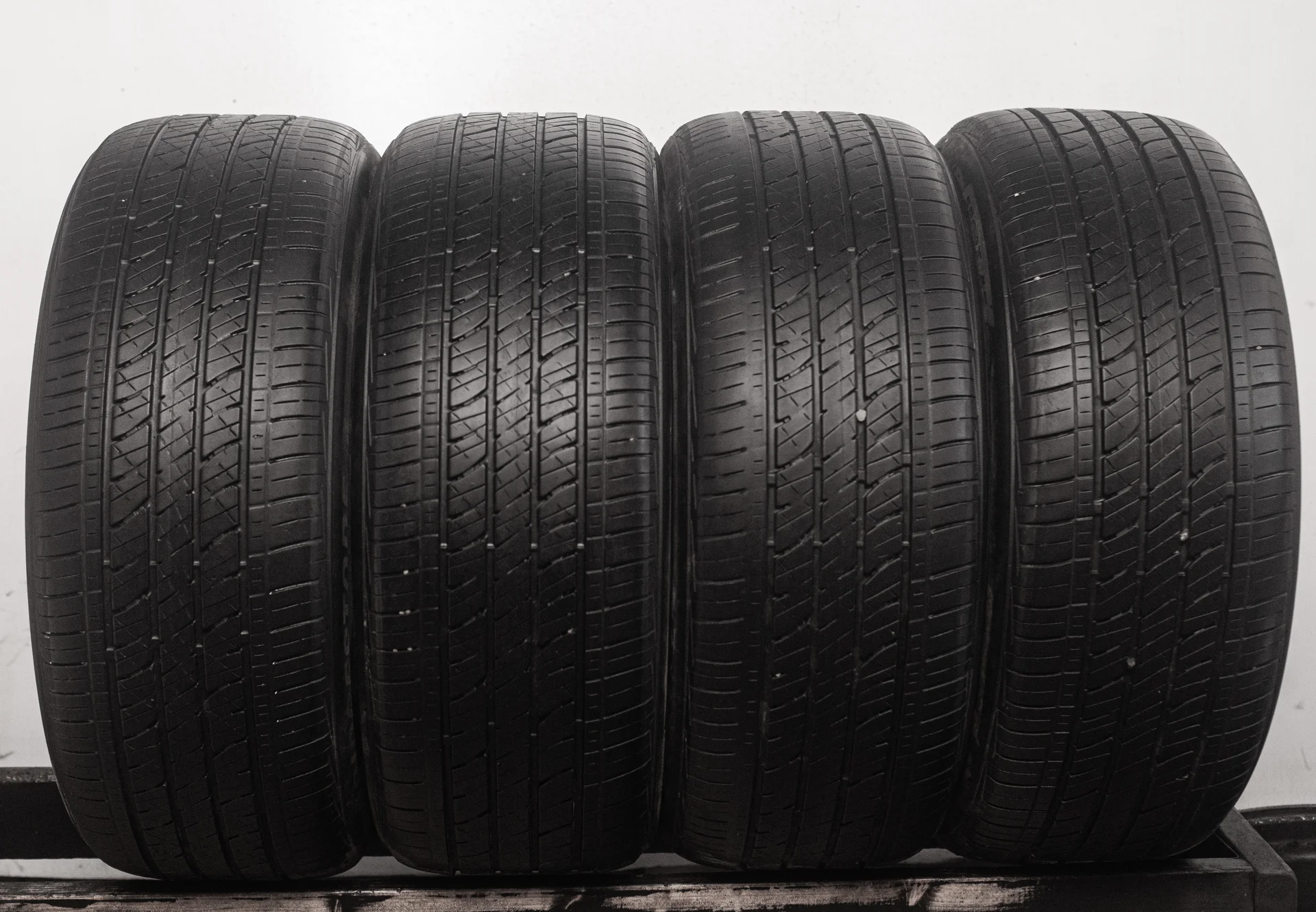 Bridgestone Dueler H/P Sport AS 245/50 R20 102V