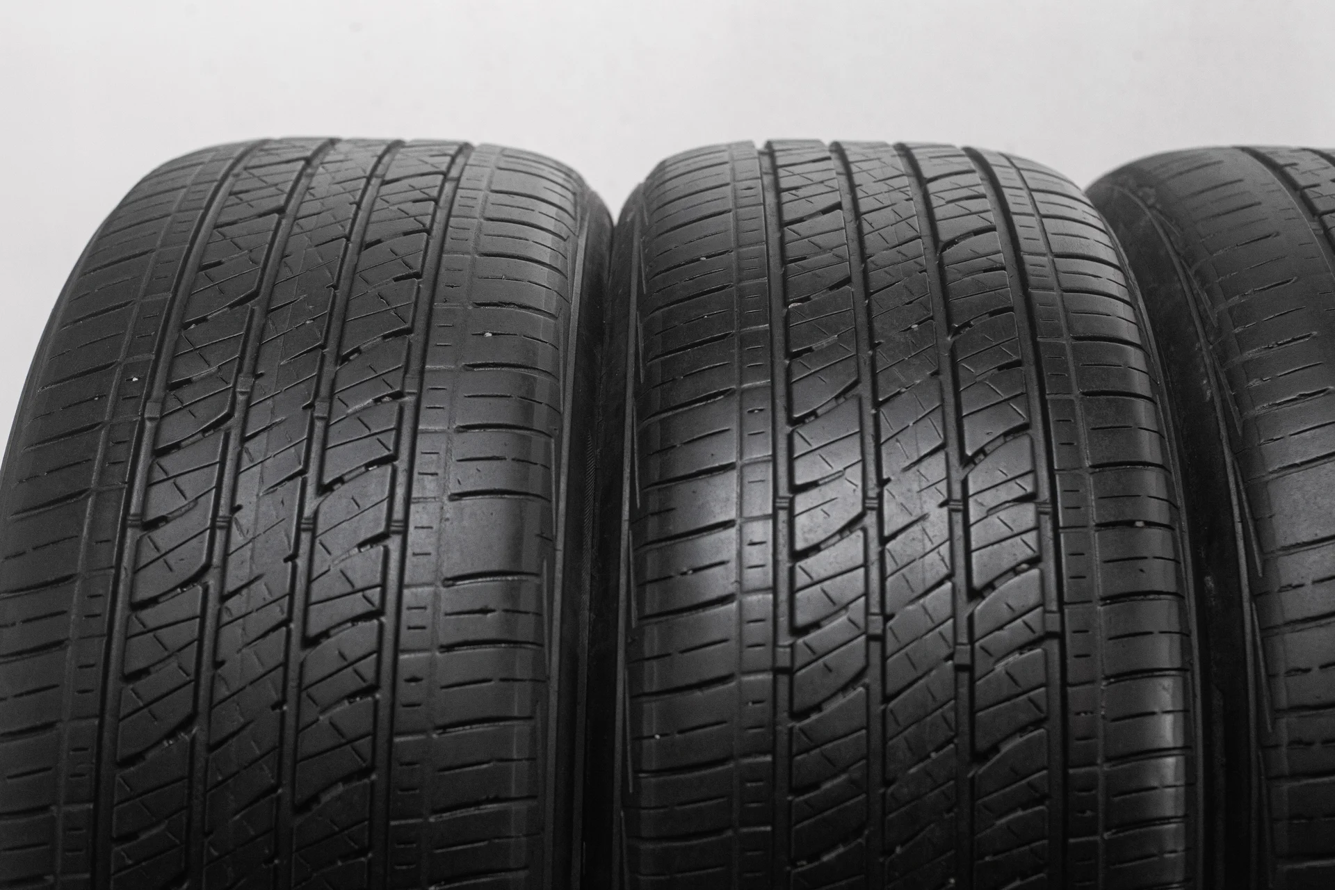 Bridgestone Dueler H/P Sport AS 245/50 R20 102V - миниатюра 5