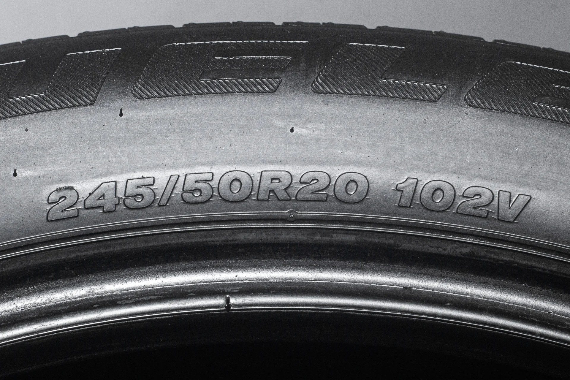 Bridgestone Dueler H/P Sport AS 245/50 R20 102V - миниатюра 6