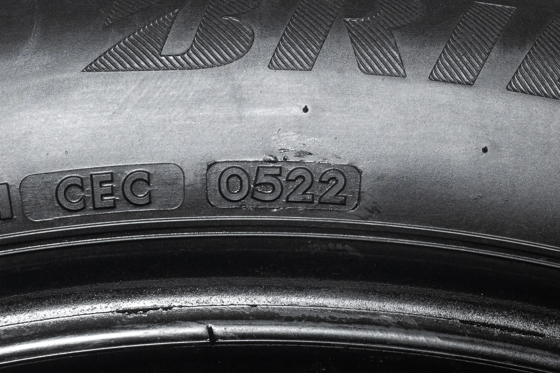 Bridgestone Dueler H/P Sport AS 245/50 R20 102V - миниатюра 7