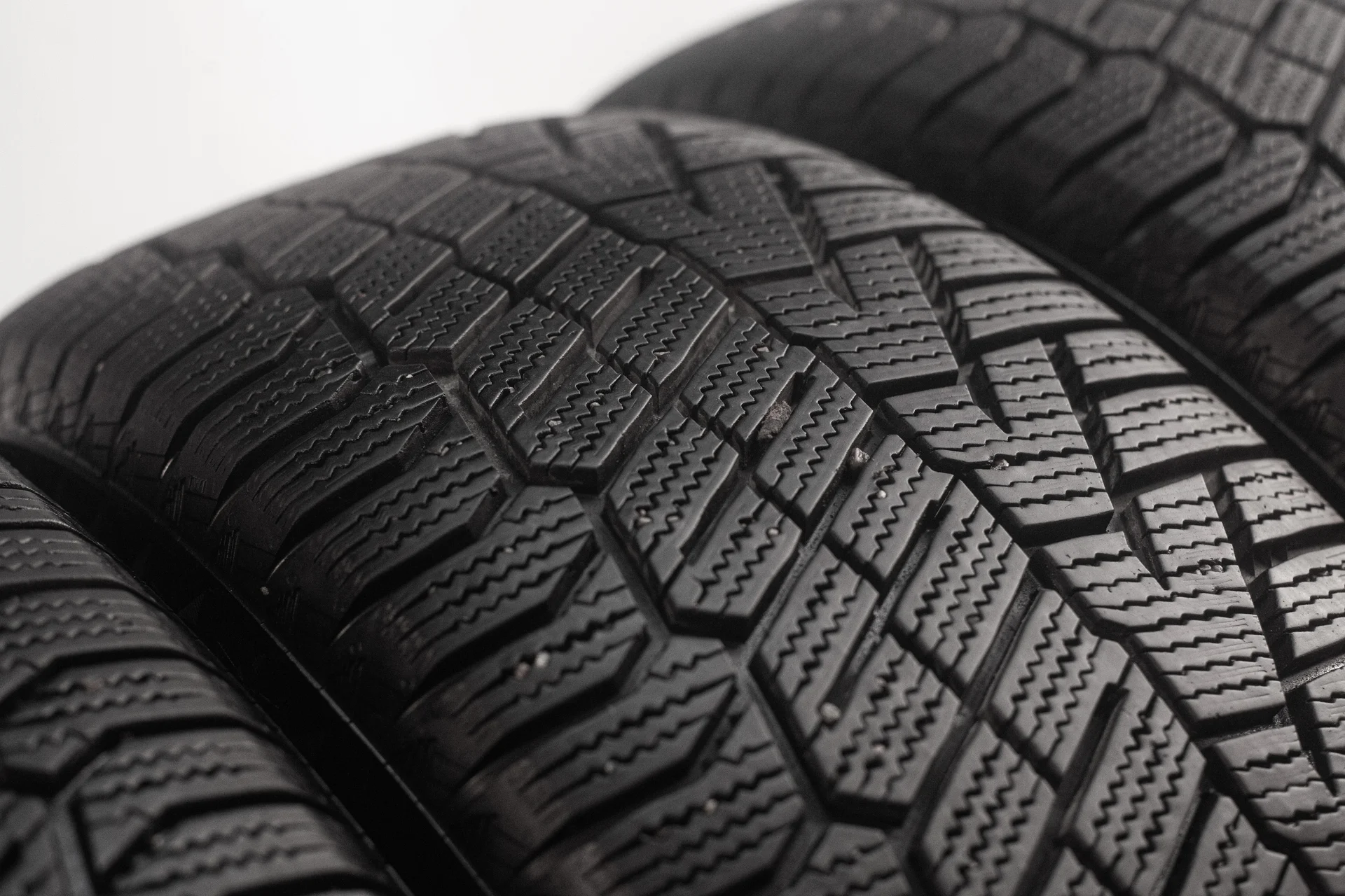 Continental NorthContact NC6 245/50 R20 102T - миниатюра 3