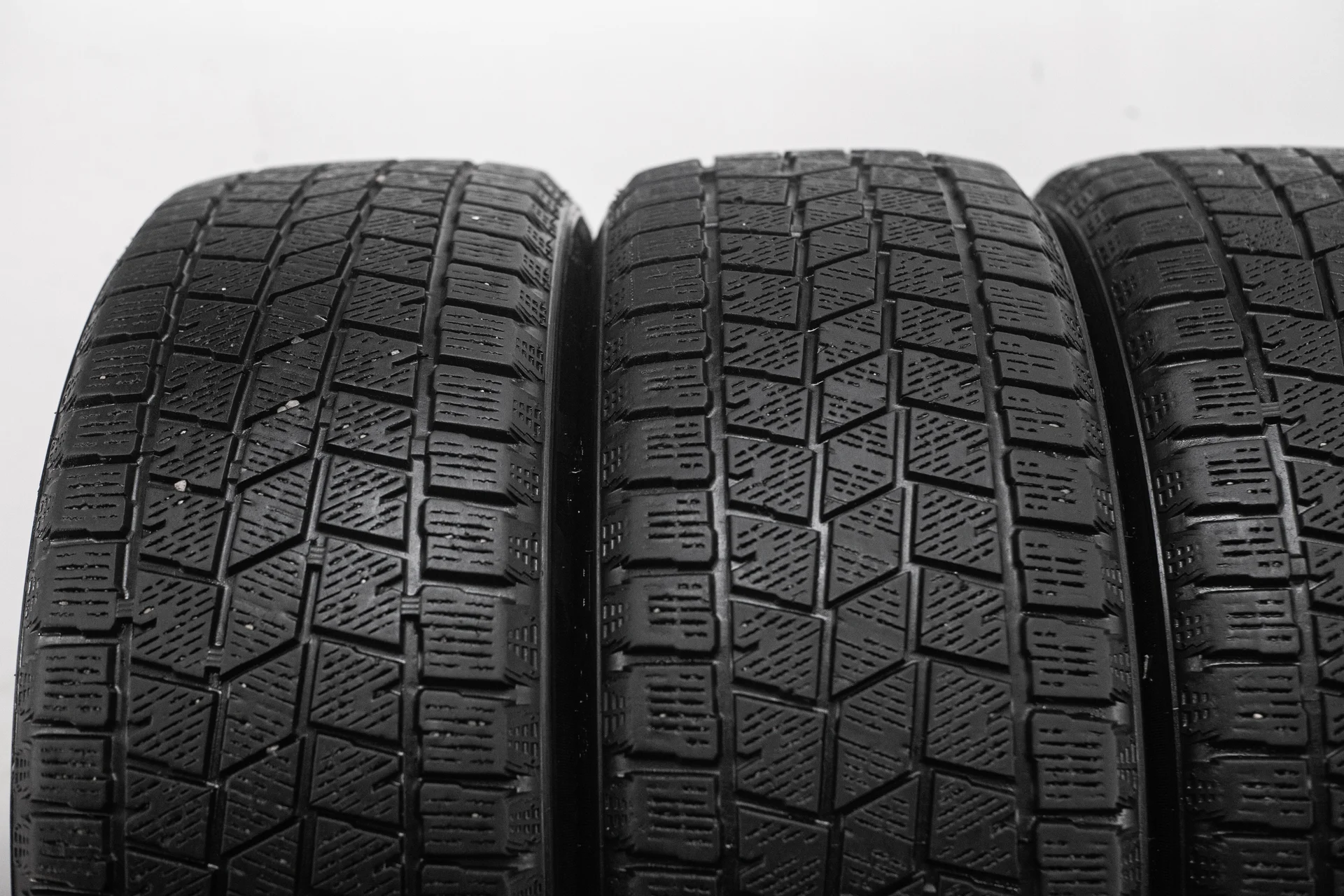 Sailun Ice Blazer Arctic SUV 225/60 R17 103T XL - миниатюра 5