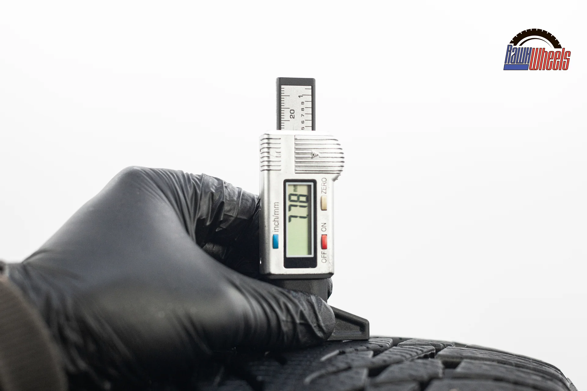 Nokian Hakkapeliitta R3 SUV 225/55 R19 103R XL - миниатюра 2