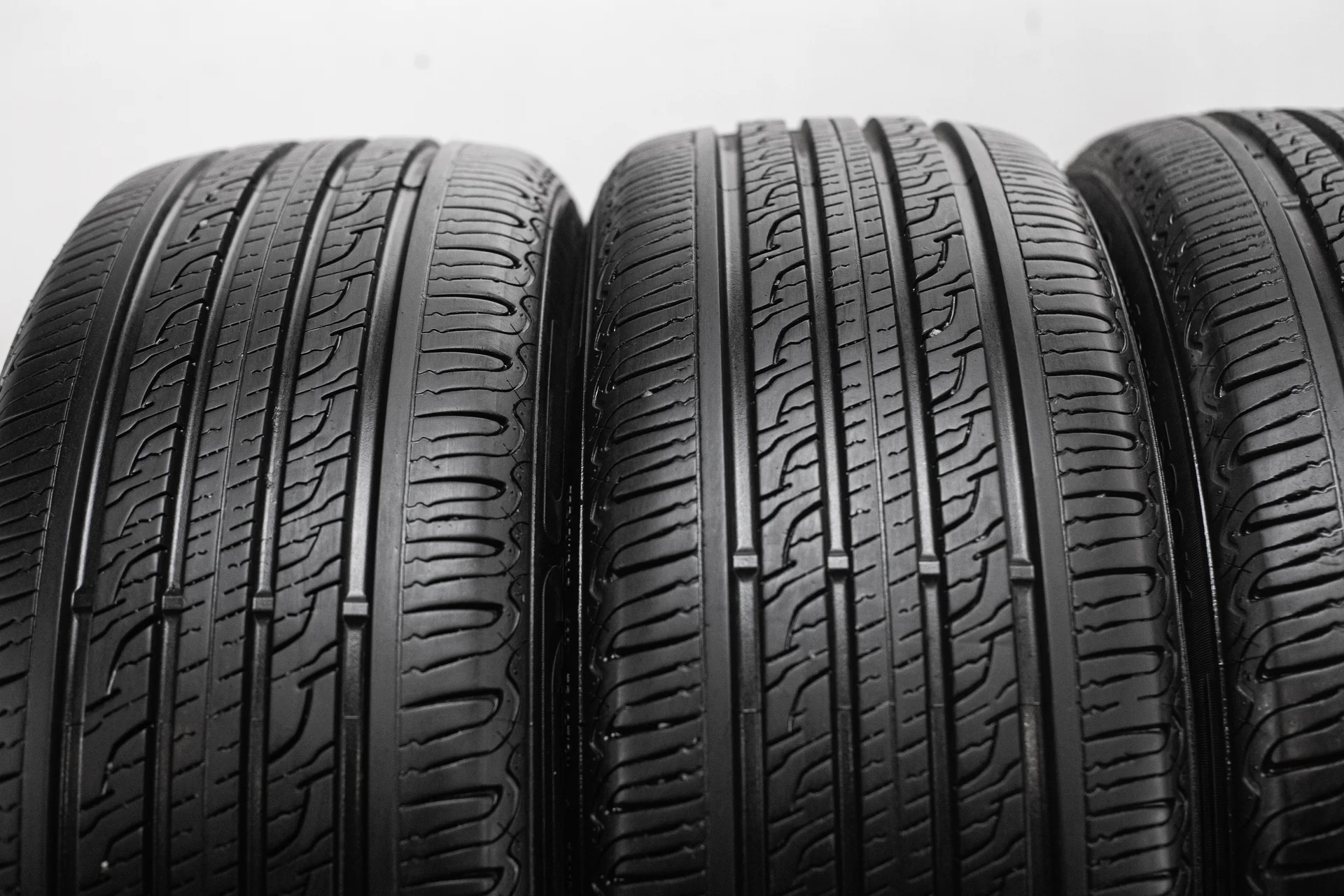 Giti GitiComfort 520 v1 215/55 R18 95H - миниатюра 5
