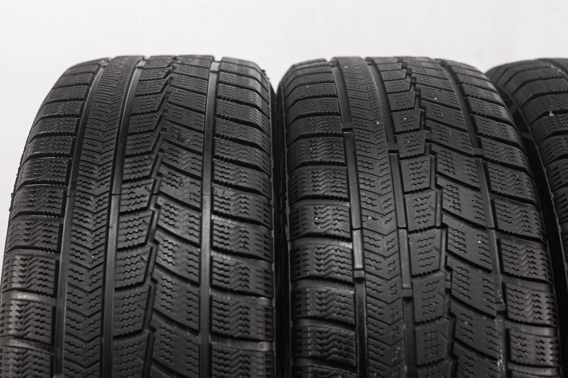 Sunfull SF-988 215/55 R18 95H - миниатюра 5